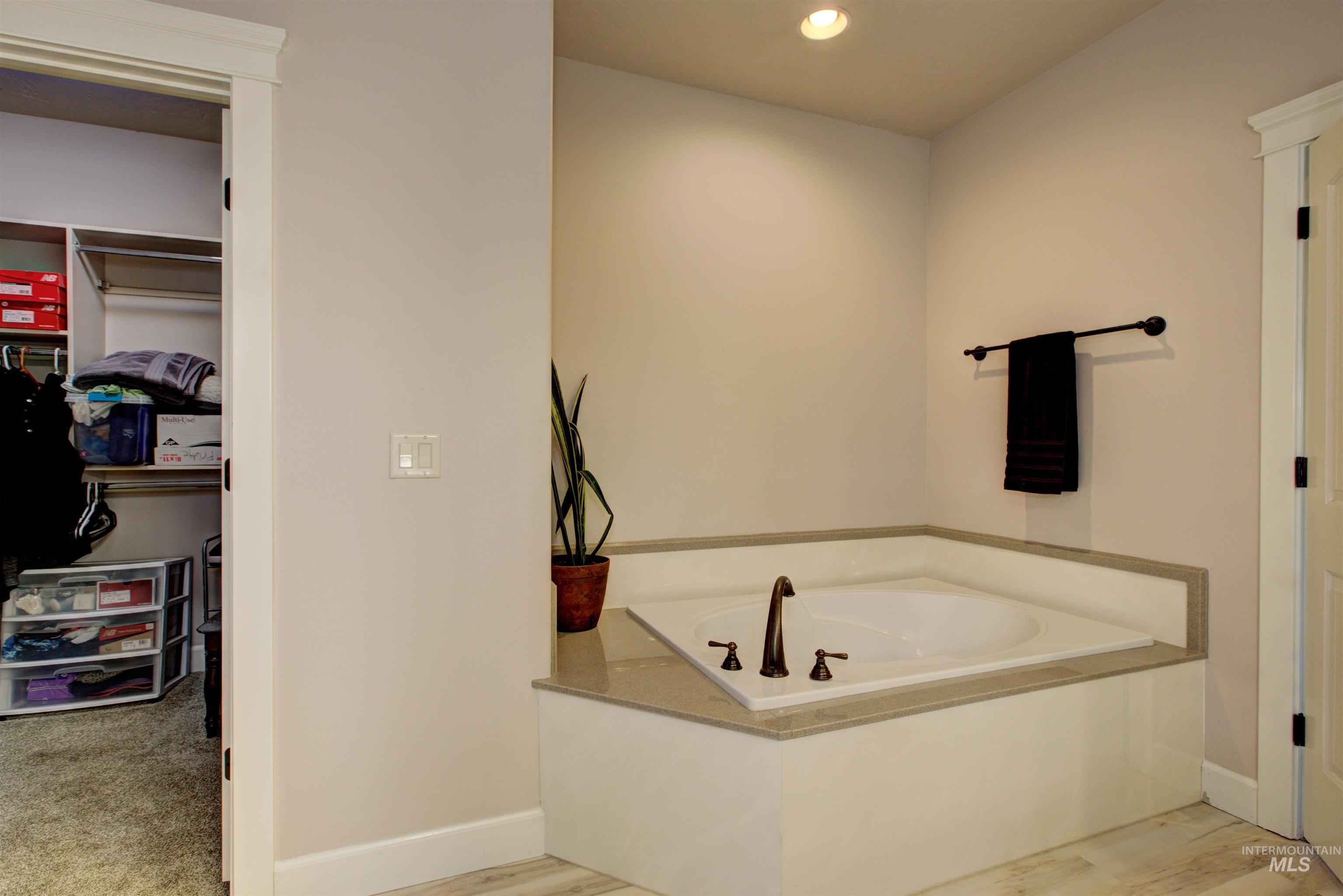 11732 W Raul St Property Photo 31