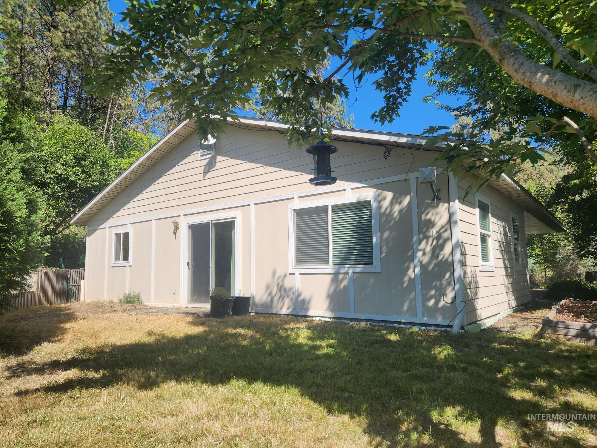 117 View Road Property Photo 5