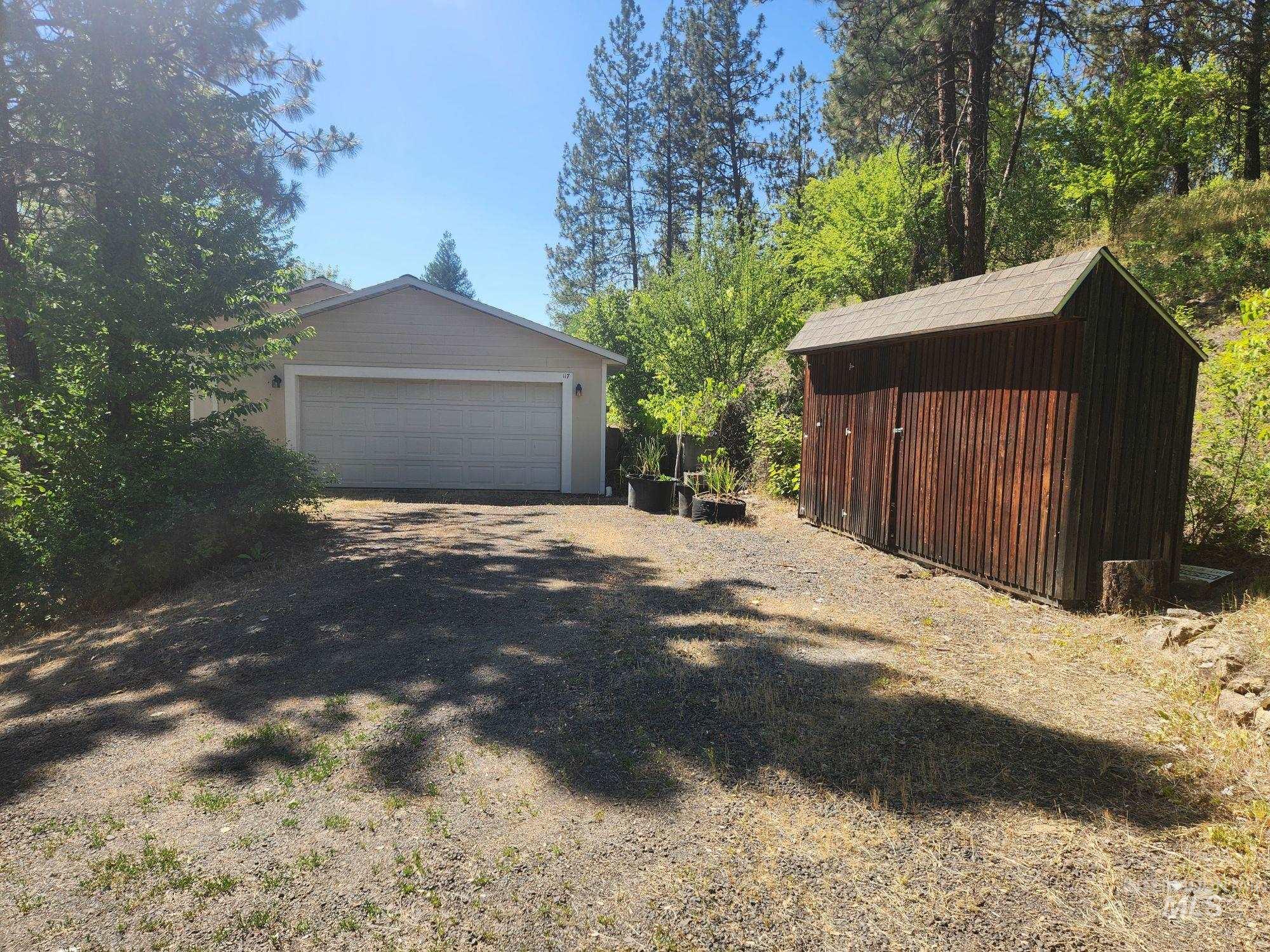 117 View Road Property Photo 7