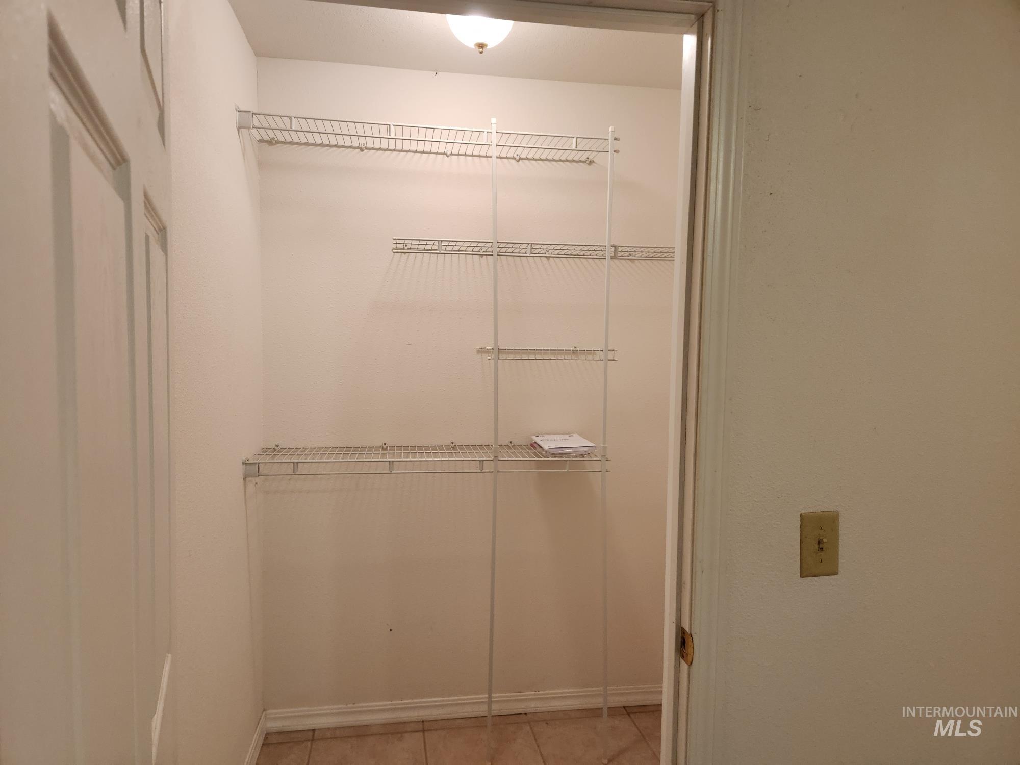 117 View Road Property Photo 22