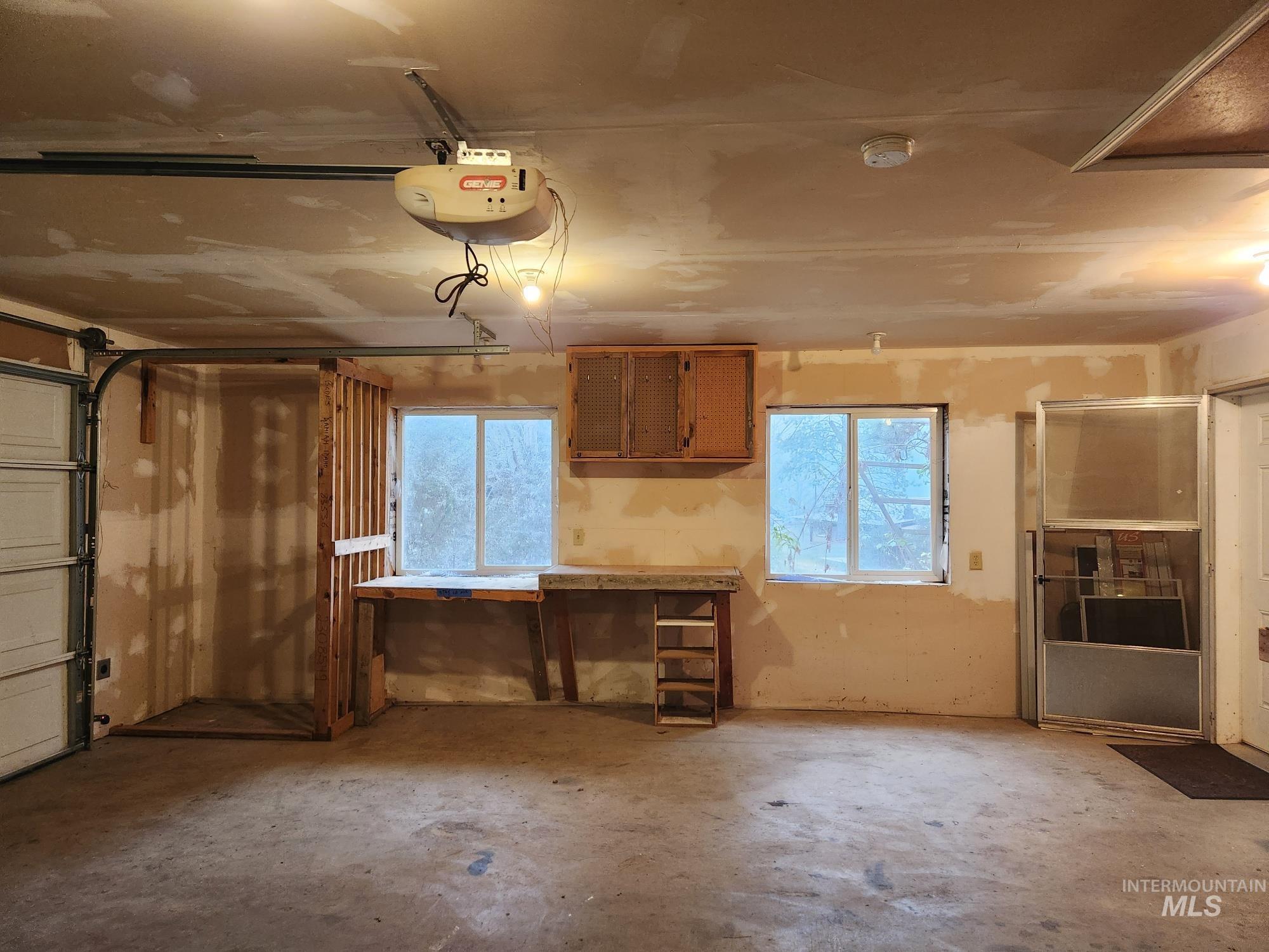 117 View Road Property Photo 34
