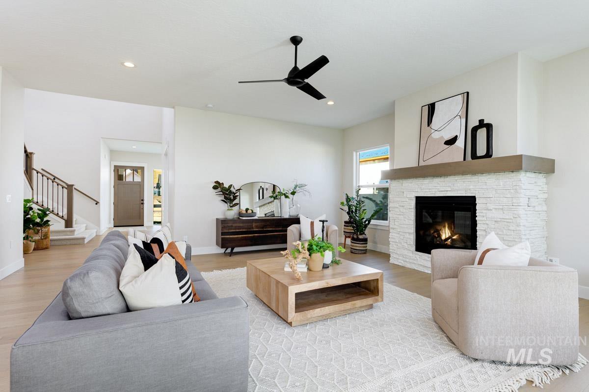 14202 N Goldfinch Ave. Property Photo 2