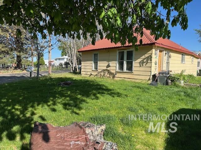 517 2nd Street Property Photo 1