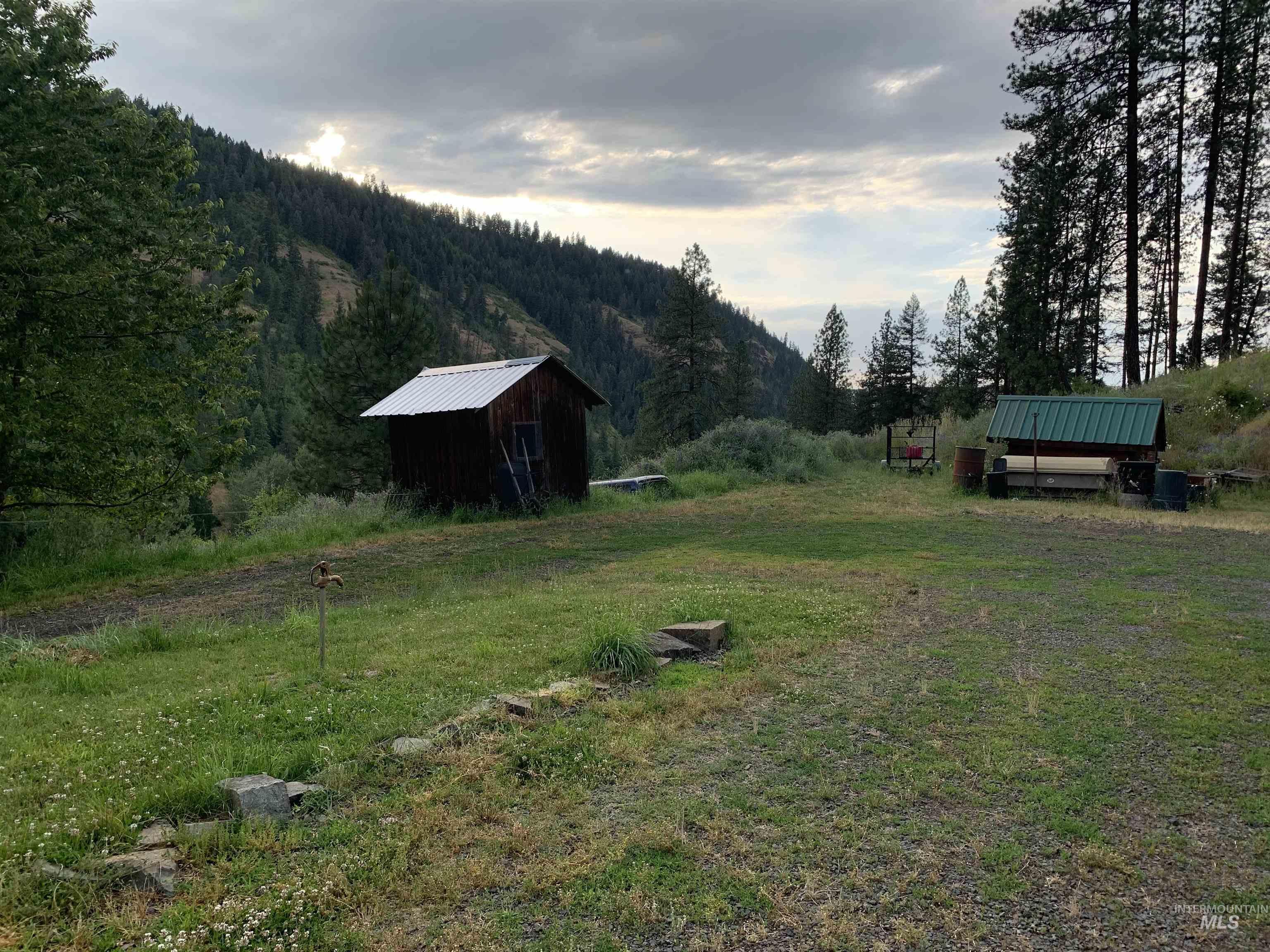 624 Clear Creek Road Property Photo 29