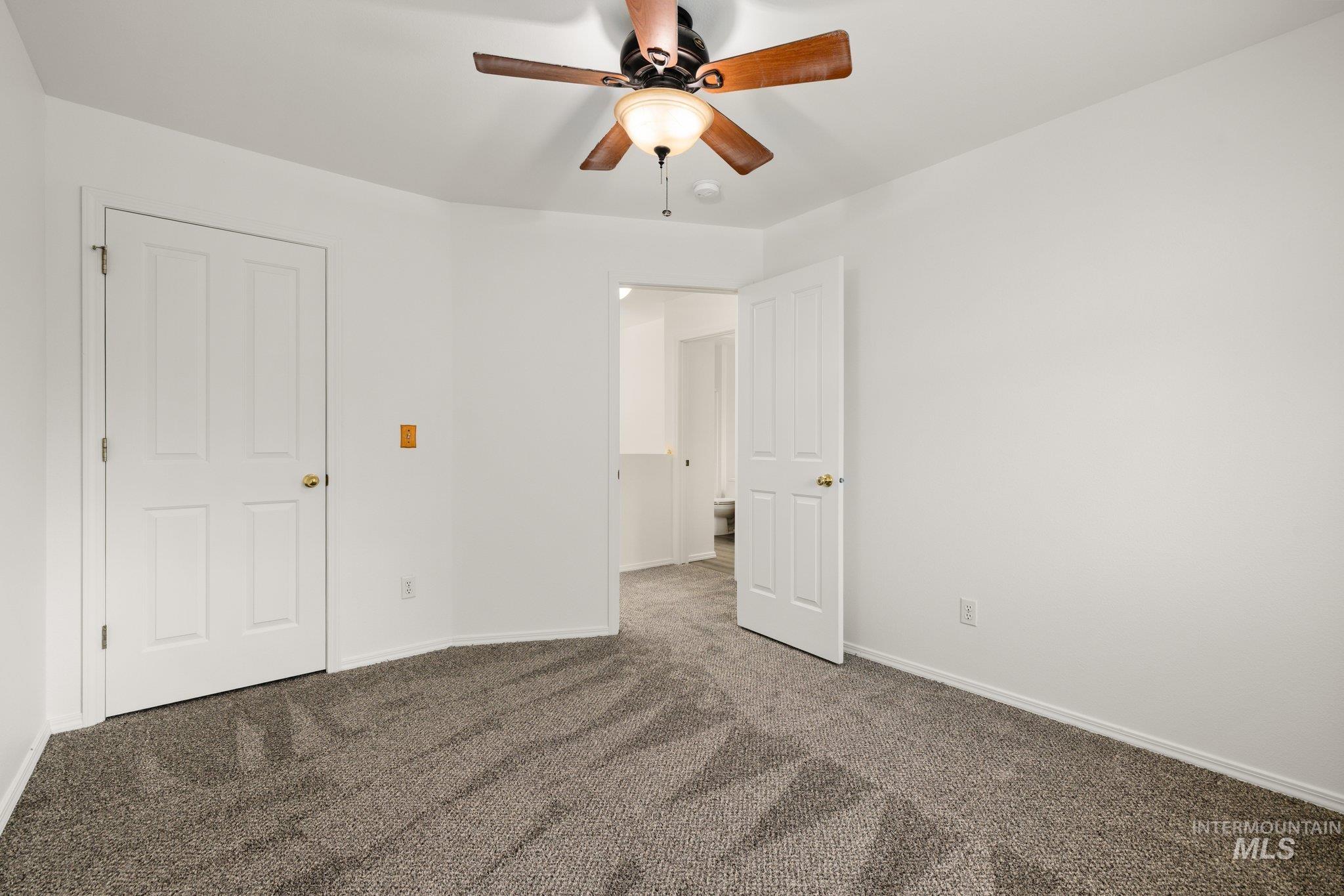 5609 S Caper Pl Property Photo 18