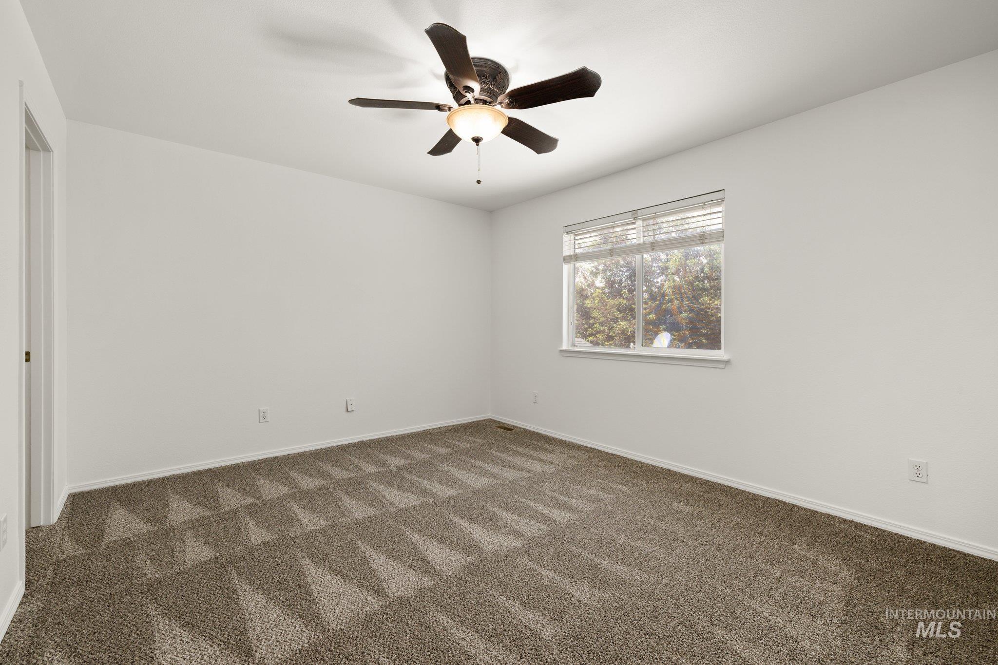 5609 S Caper Pl Property Photo 19