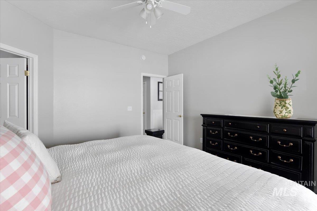 1501 Jordan Lane Property Photo 24