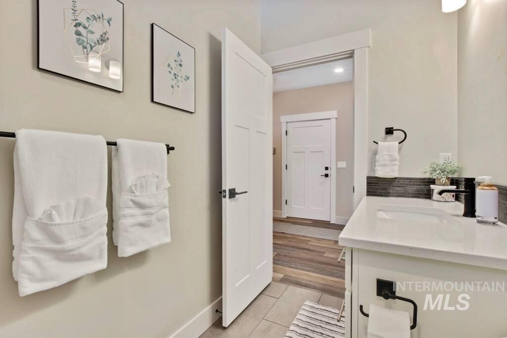 14 Spring Water Court Property Photo 26