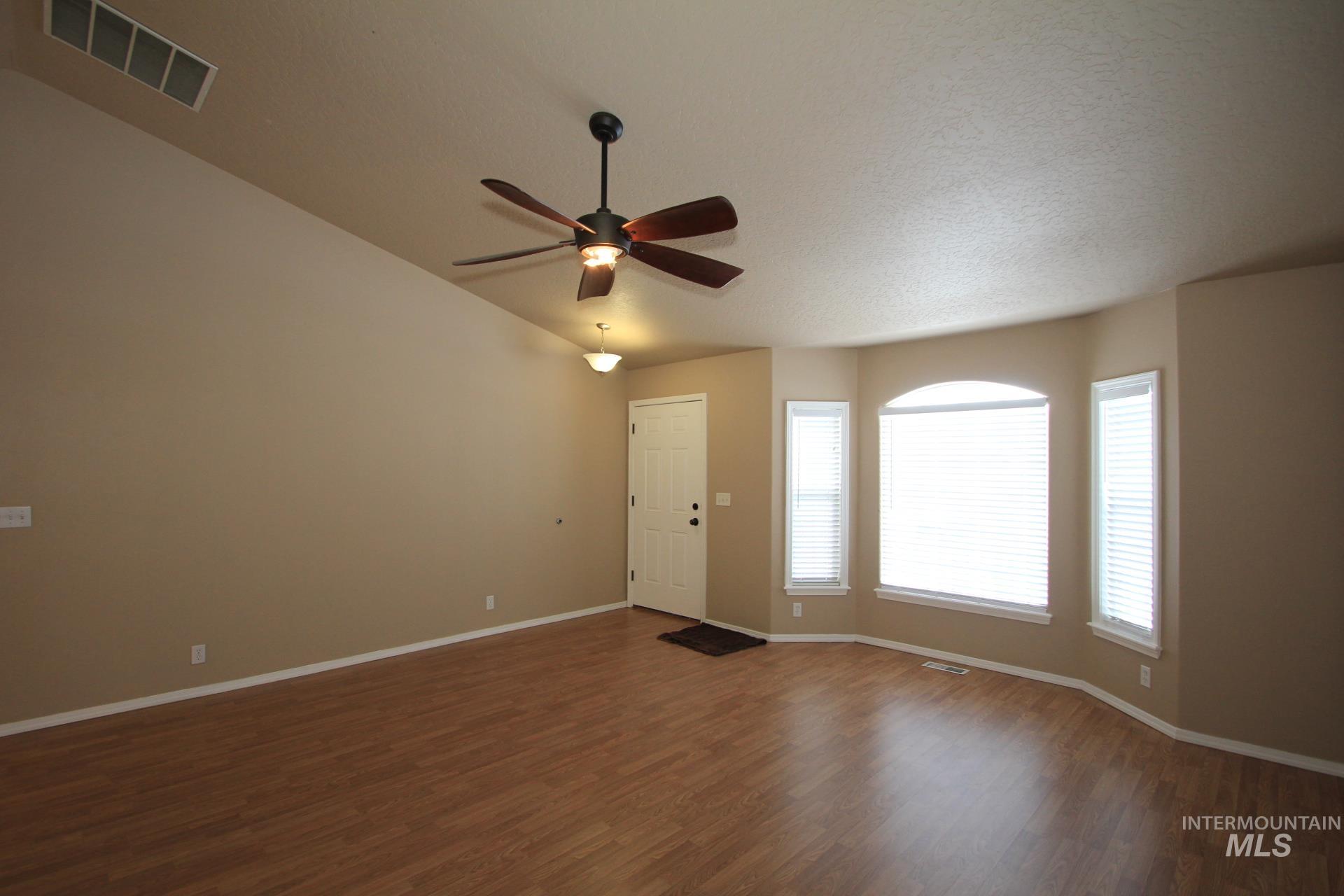 2111 Feltham Peak Property Photo 8