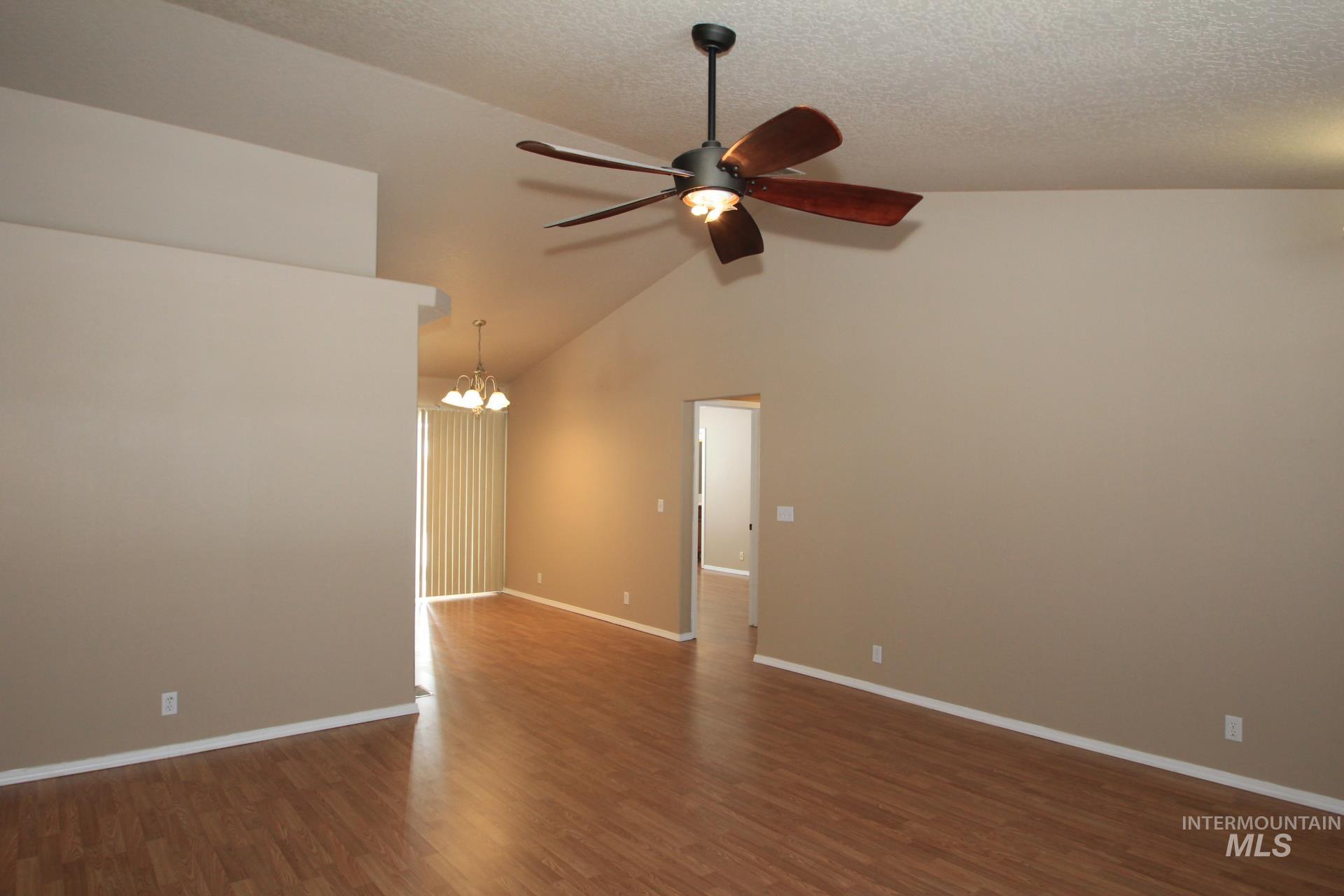 2111 Feltham Peak Property Photo 10
