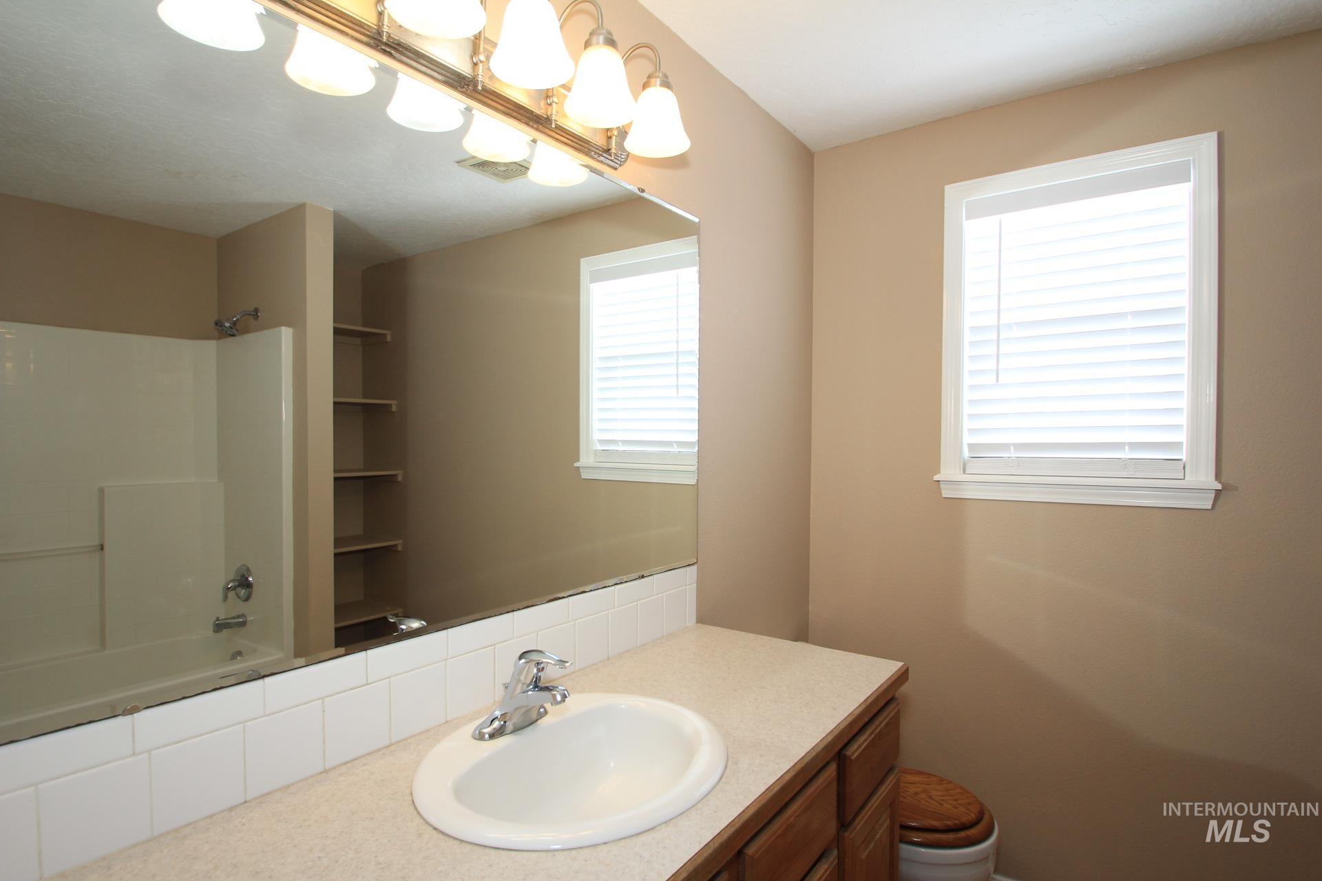 2111 Feltham Peak Property Photo 23