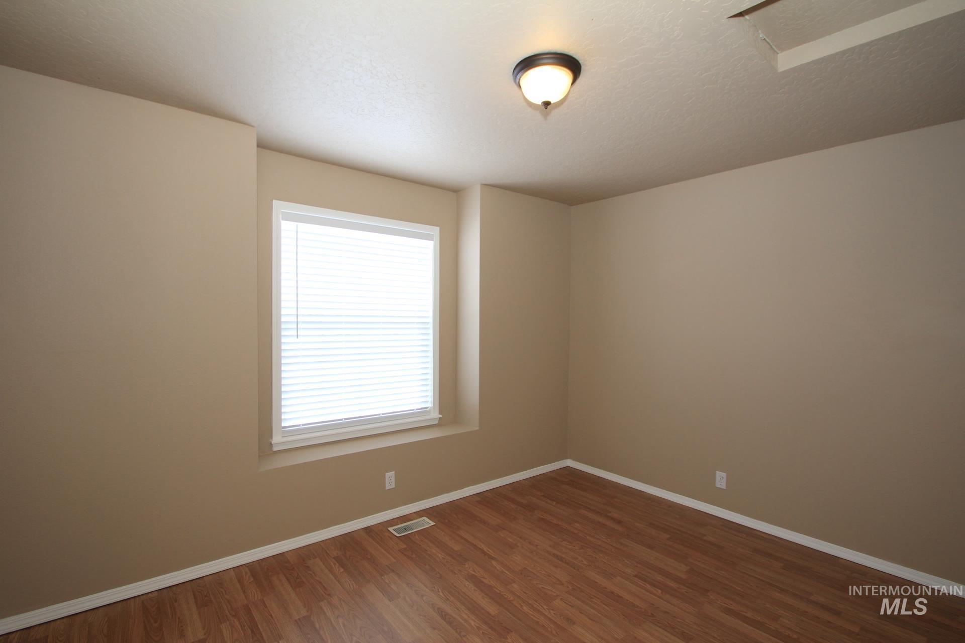 2111 Feltham Peak Property Photo 27