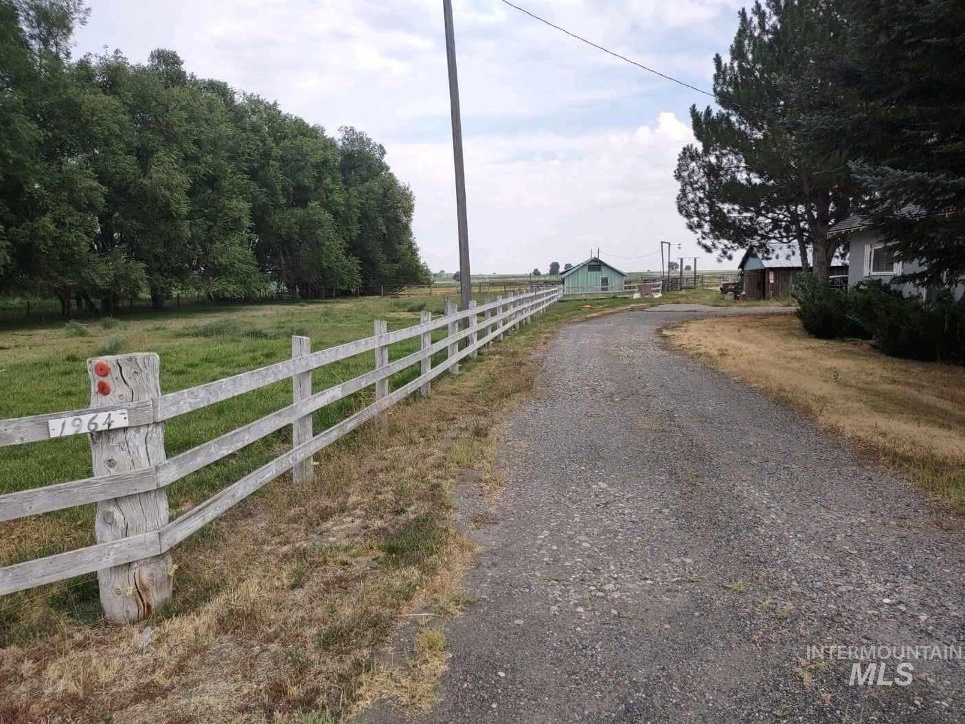 1964 State Hwy 46 Property Photo