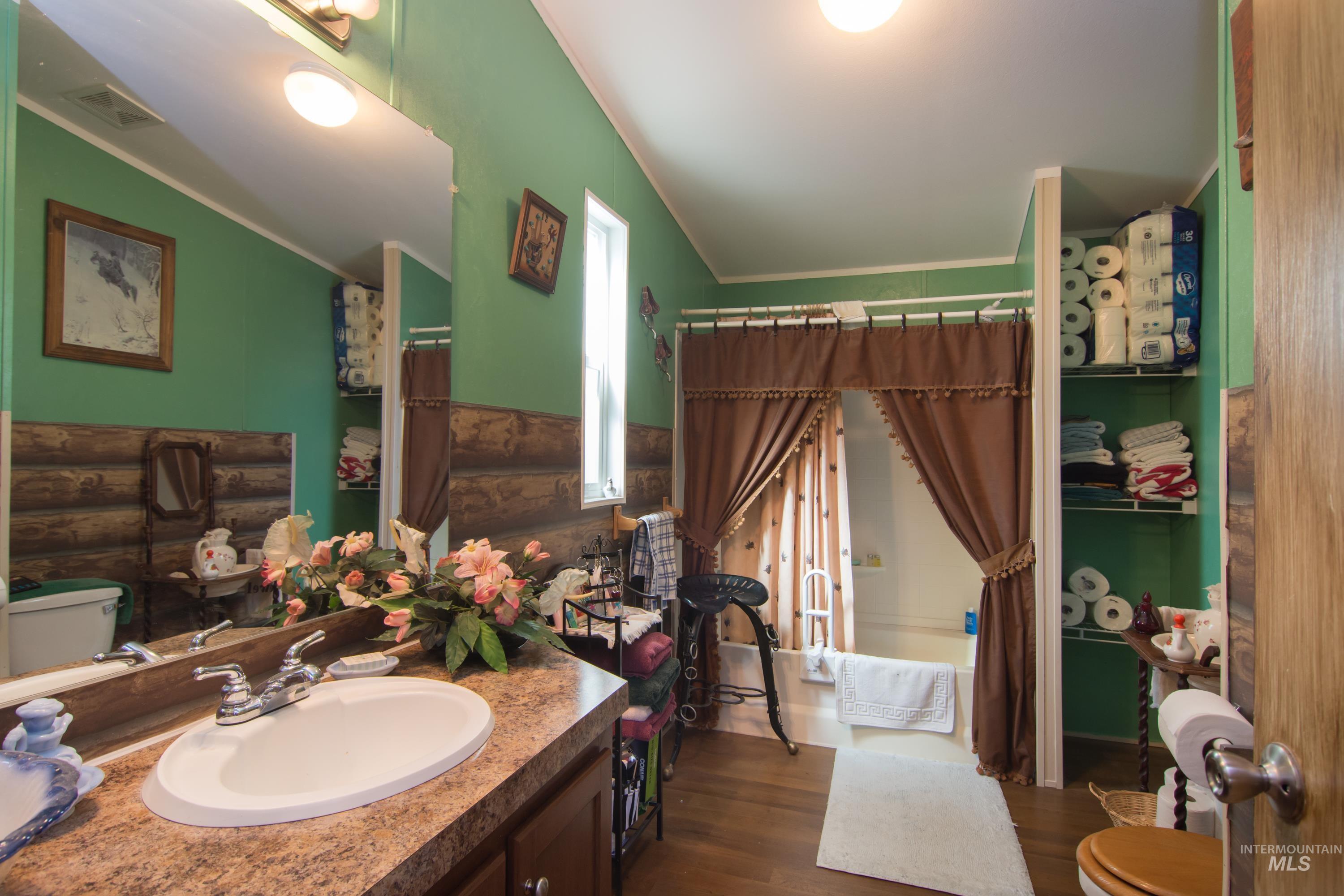 4251 1/2 N 1400 E Property Photo 14