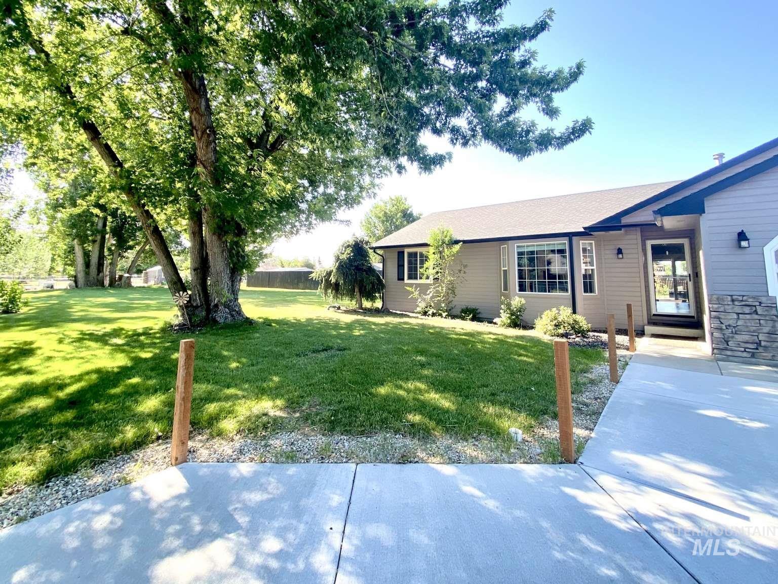 9271 Charles Way Property Photo 1