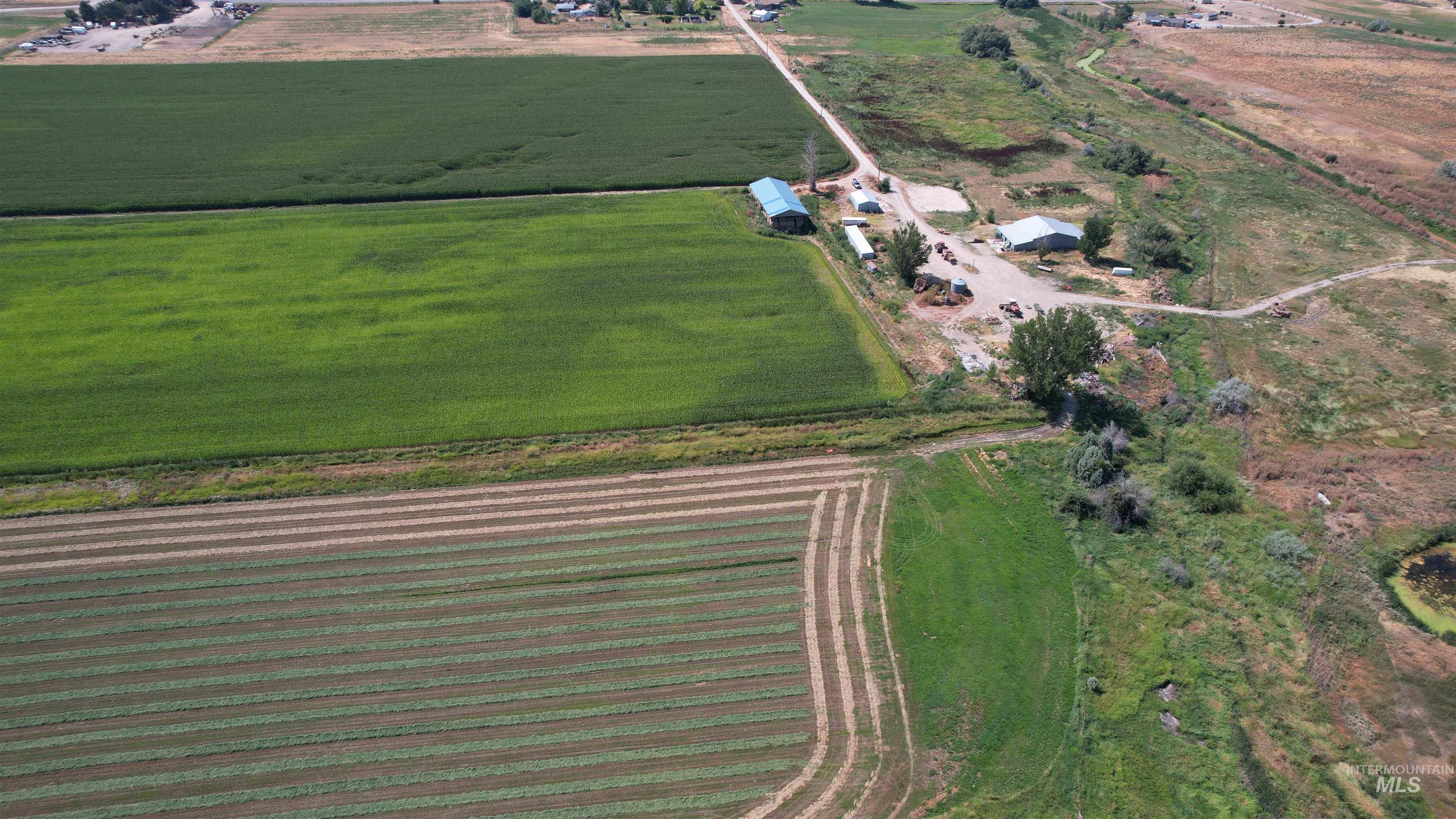 544x Black Canyon Property Photo 13