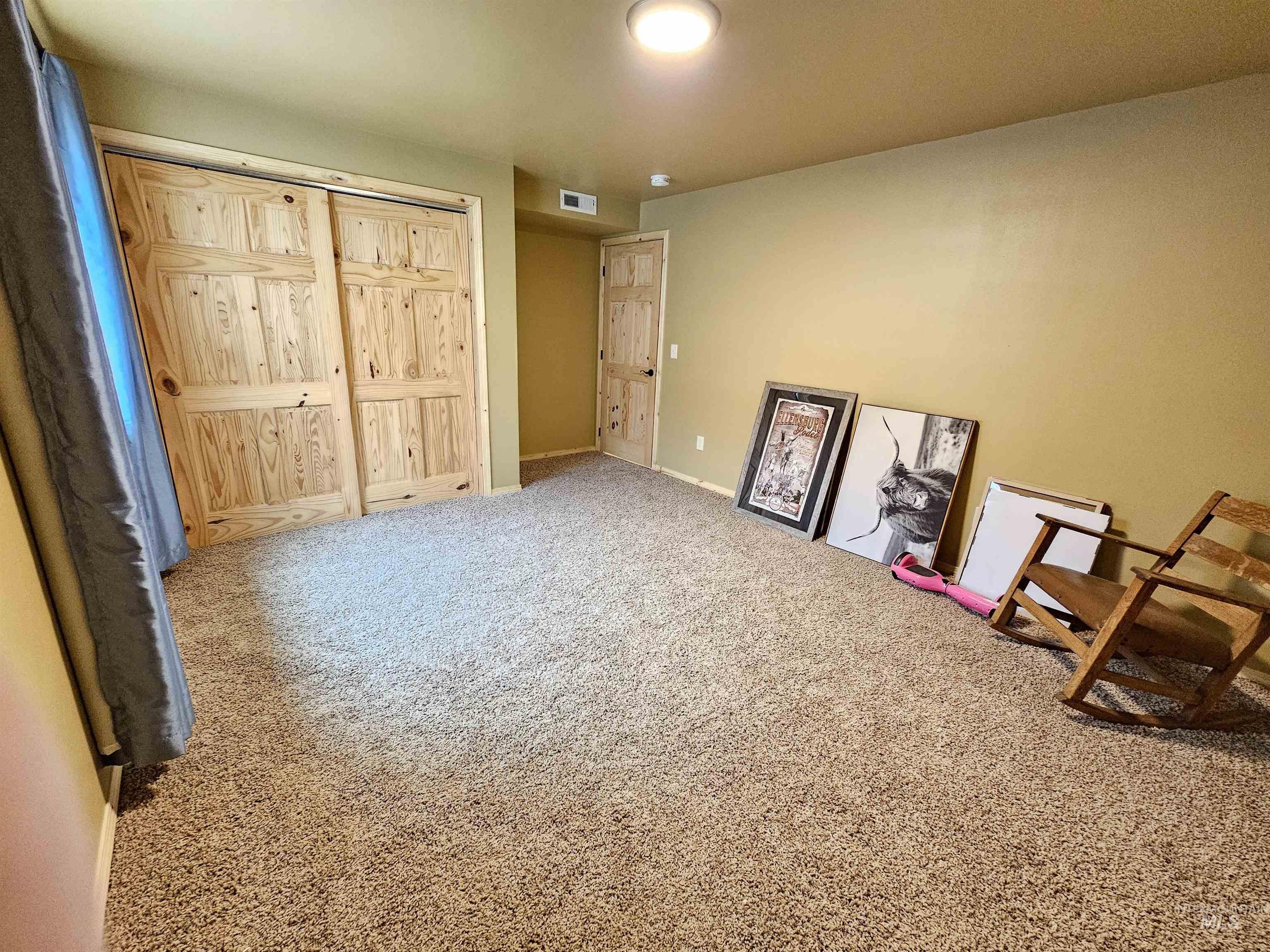 15714 Rodeo Lane Property Photo 38