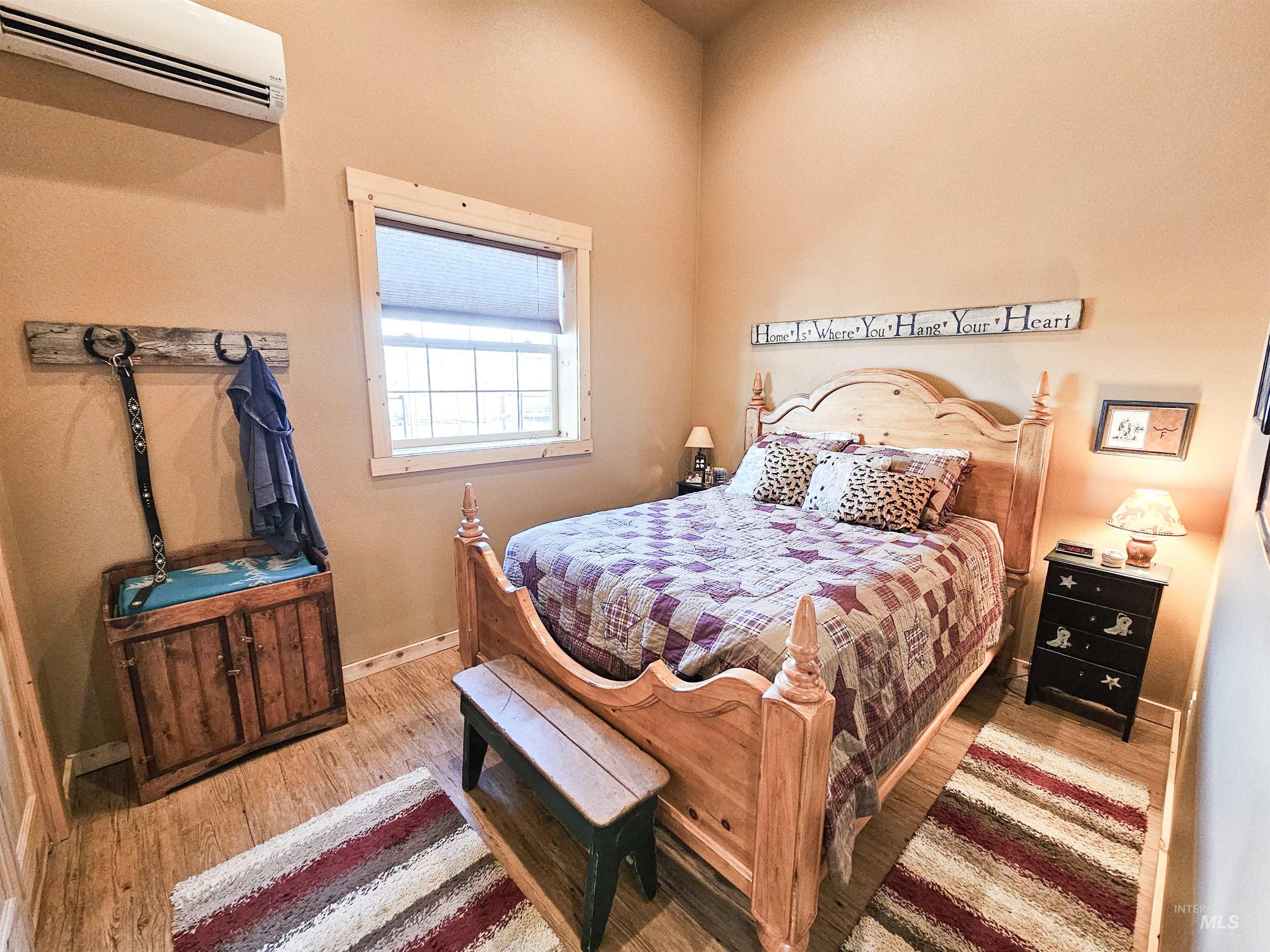15714 Rodeo Lane Property Photo 48