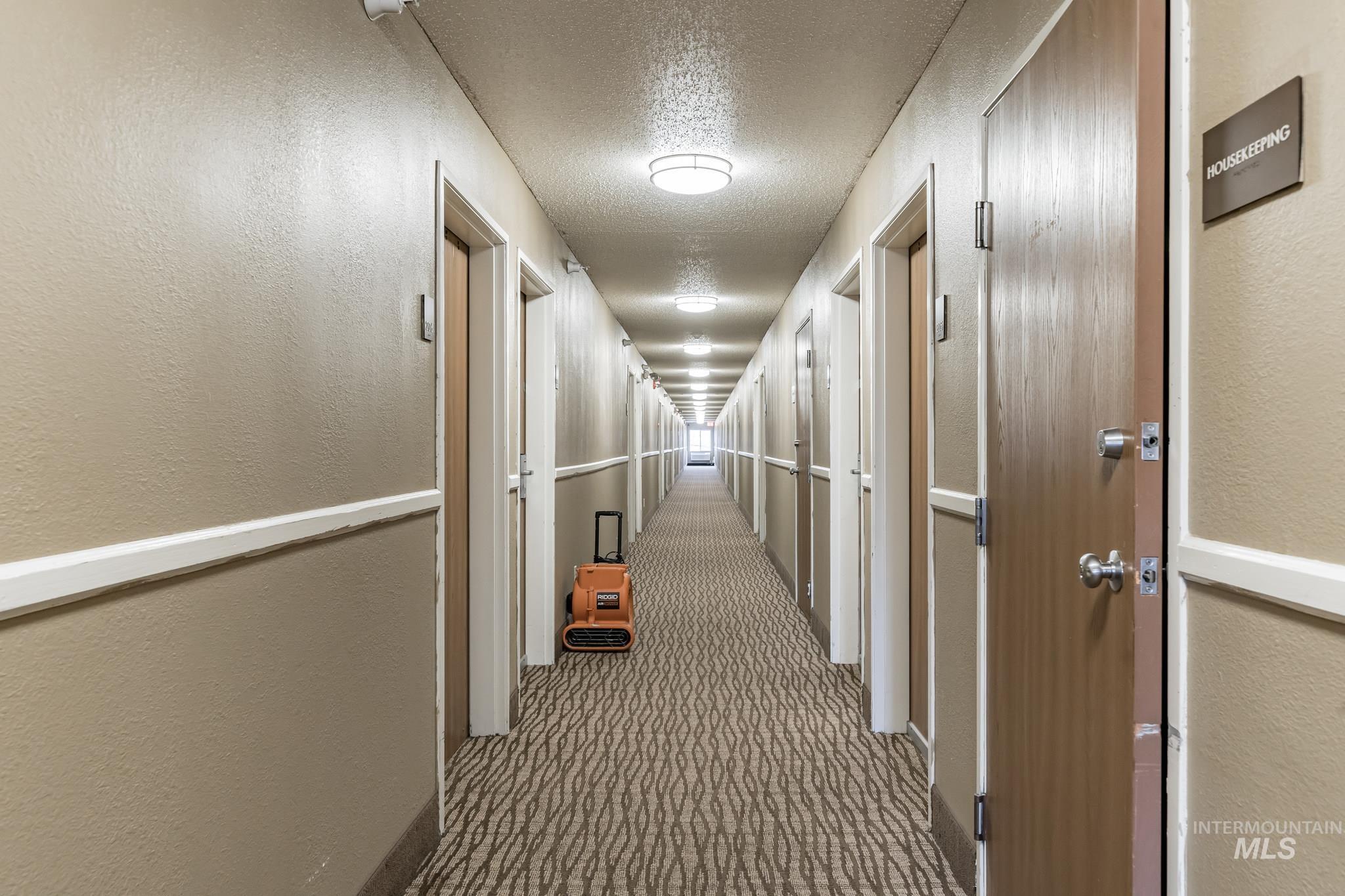 98935669 Property Photo 18