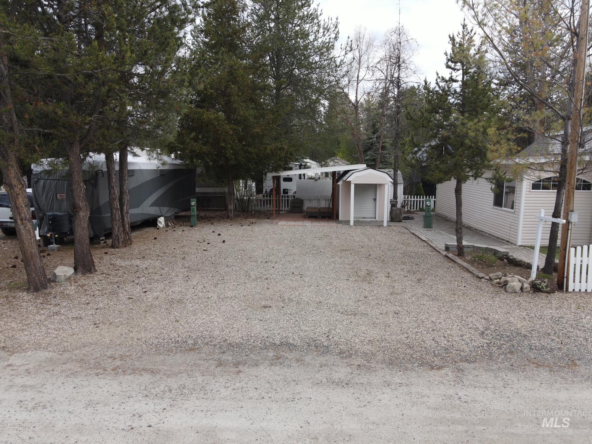 514 Sawyer St Property Photo 4