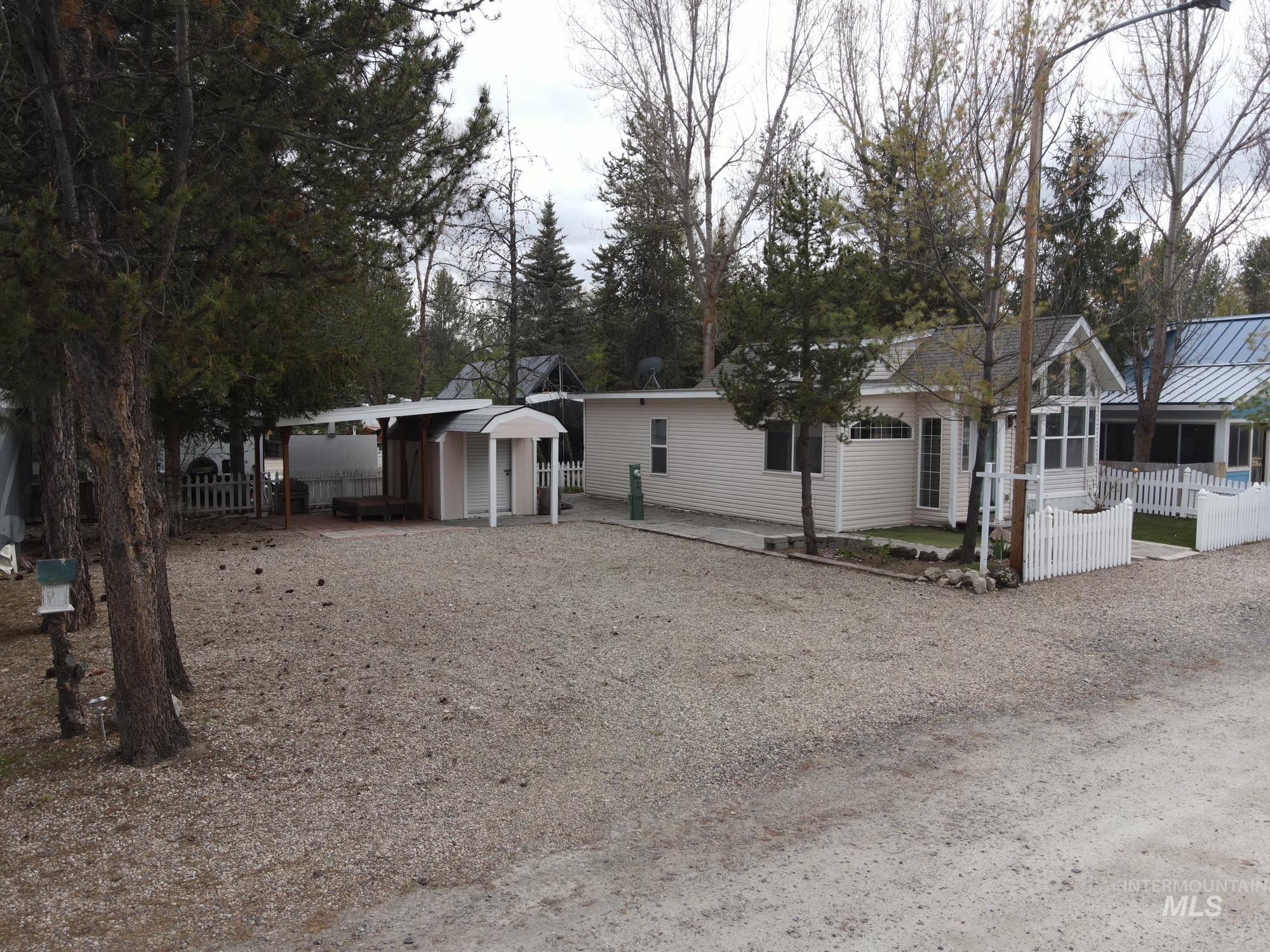 514 Sawyer St Property Photo 5