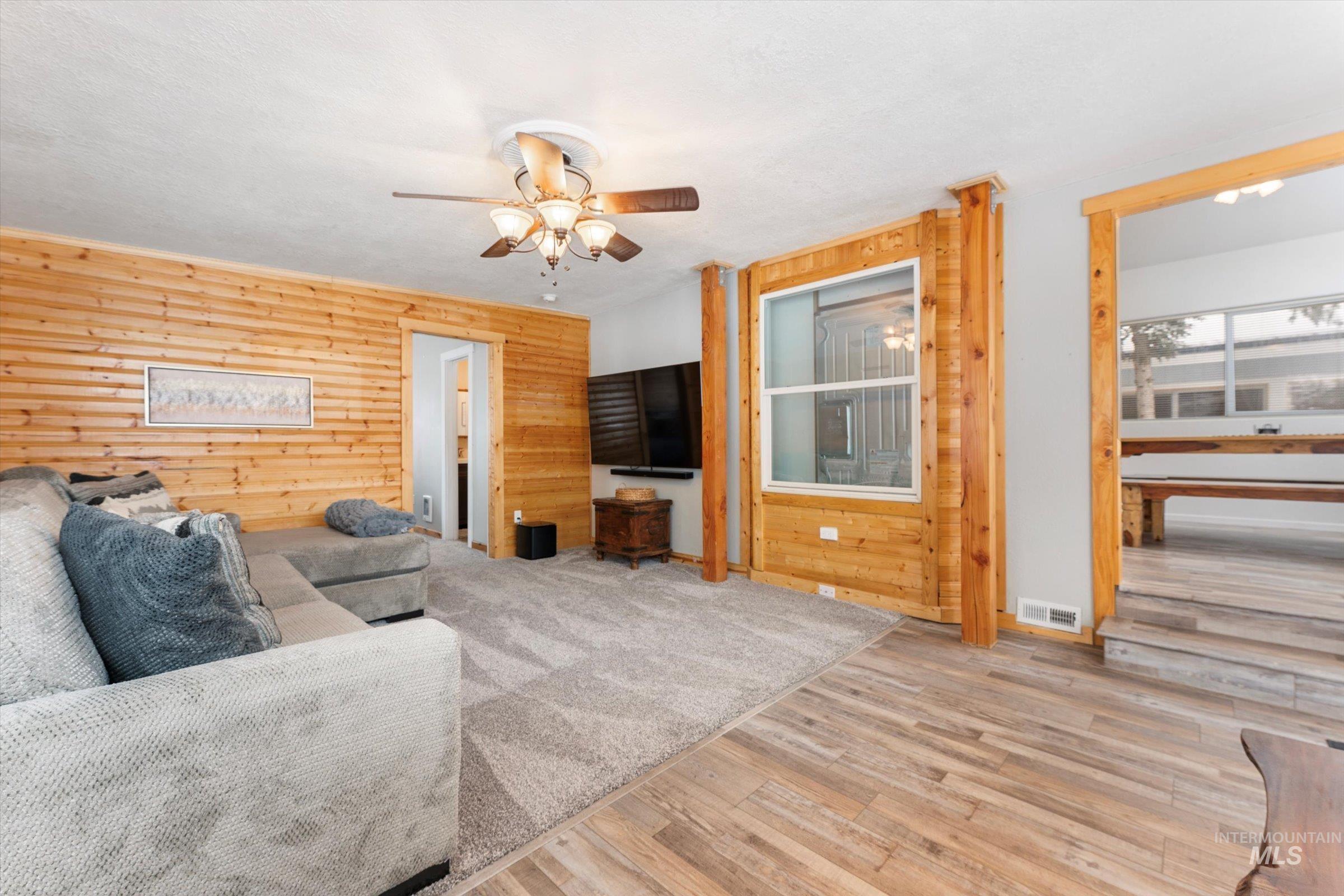 514 Sawyer St Property Photo 13