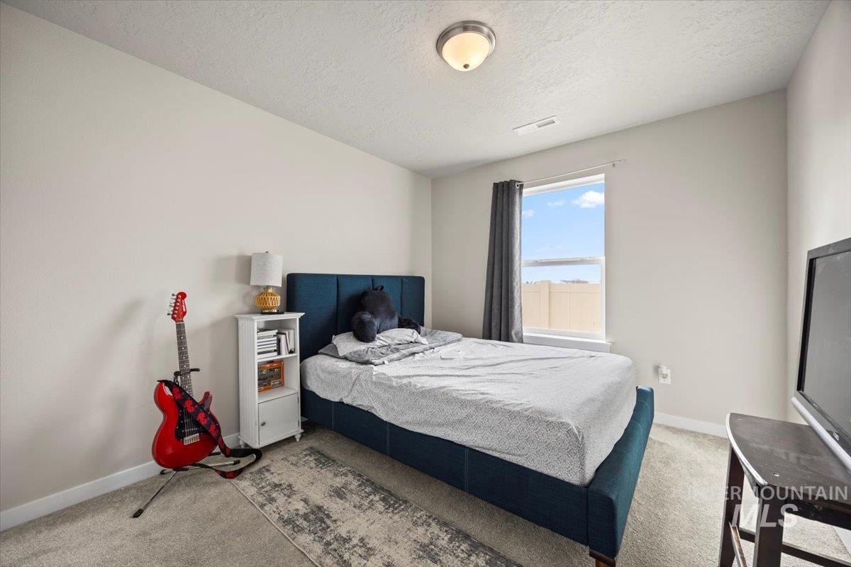 12451 Varga St Property Photo 6