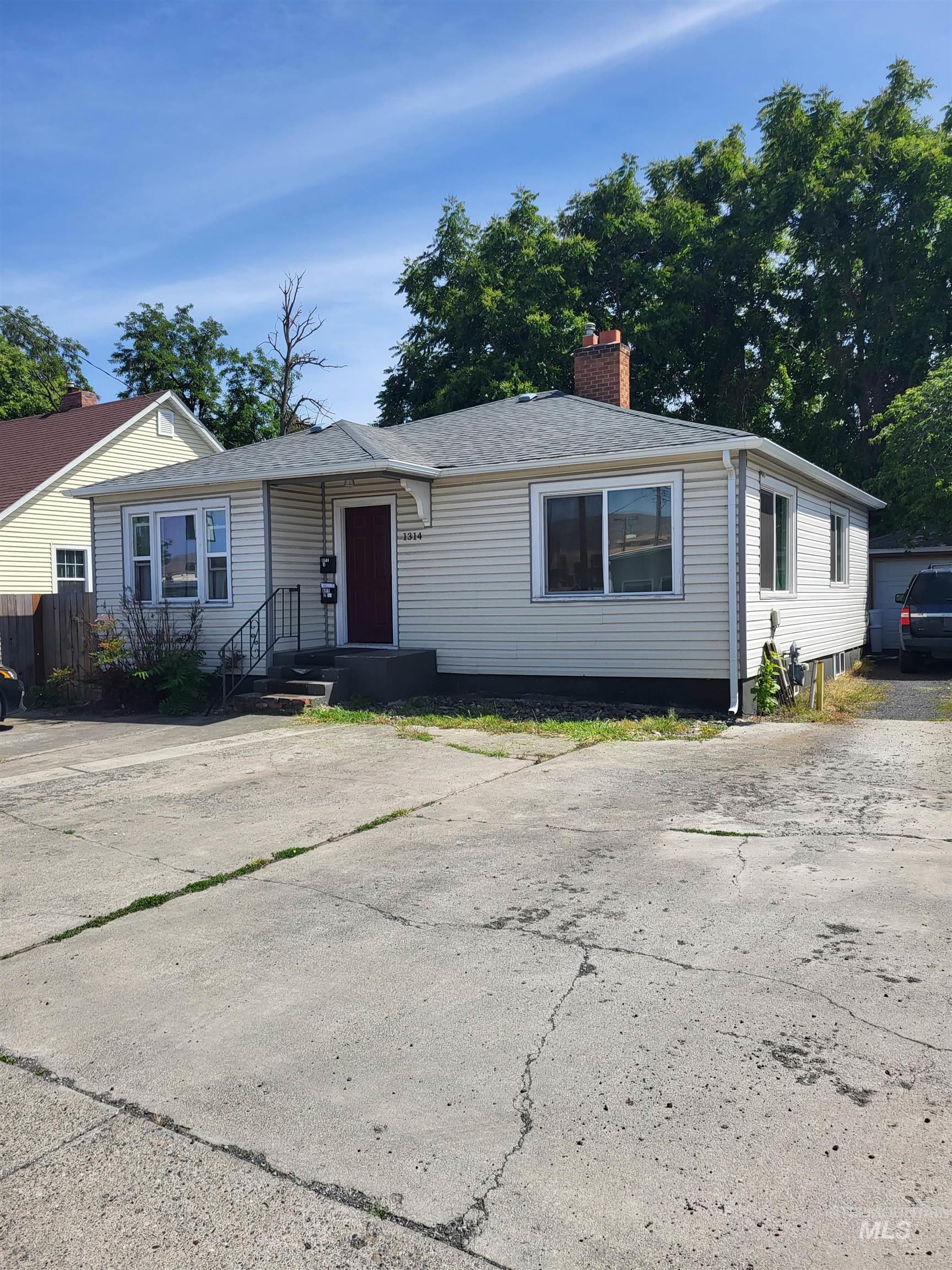 1314 G Street Property Photo