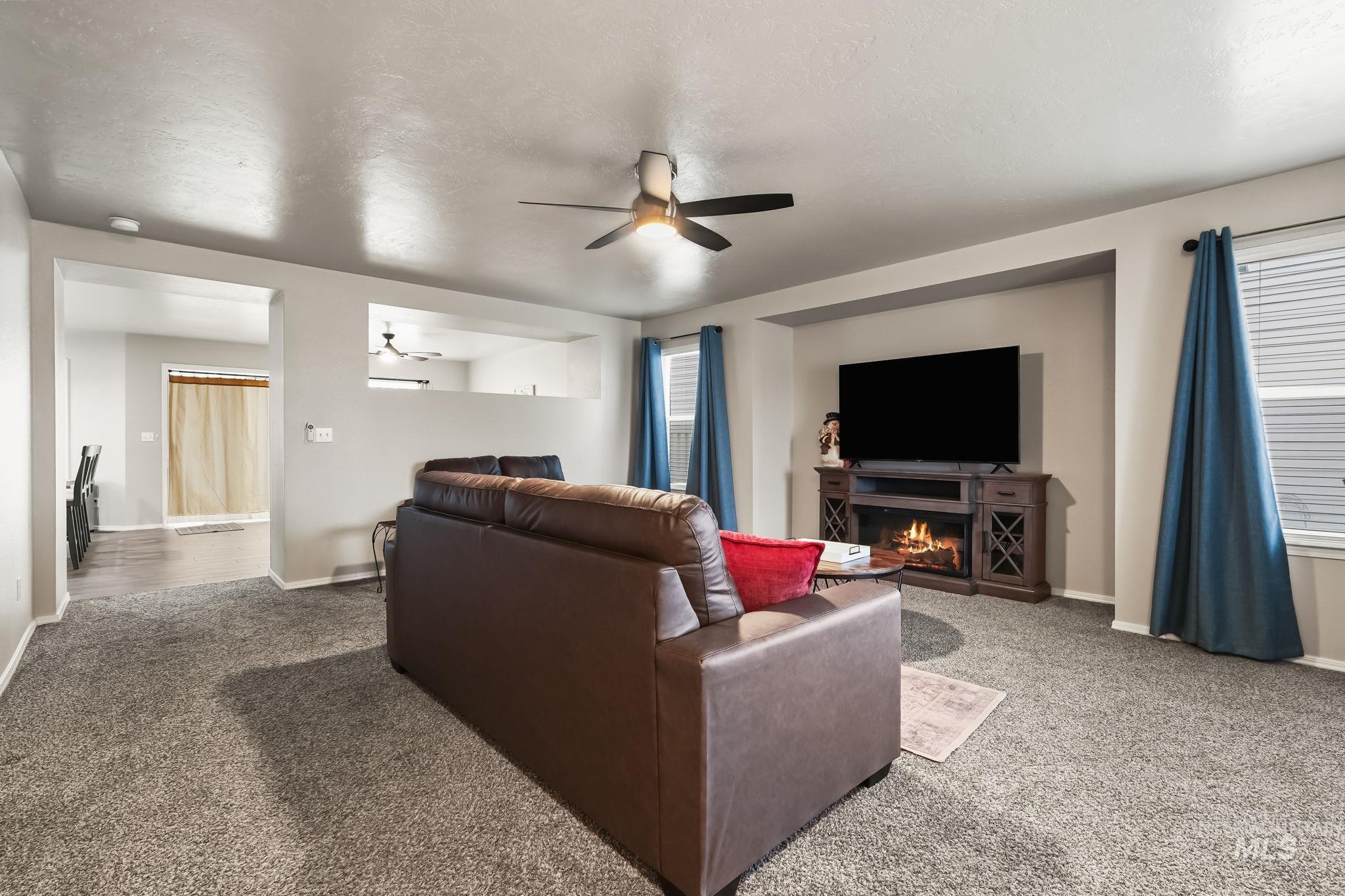 13330 Bloomfield Dr Property Photo 5