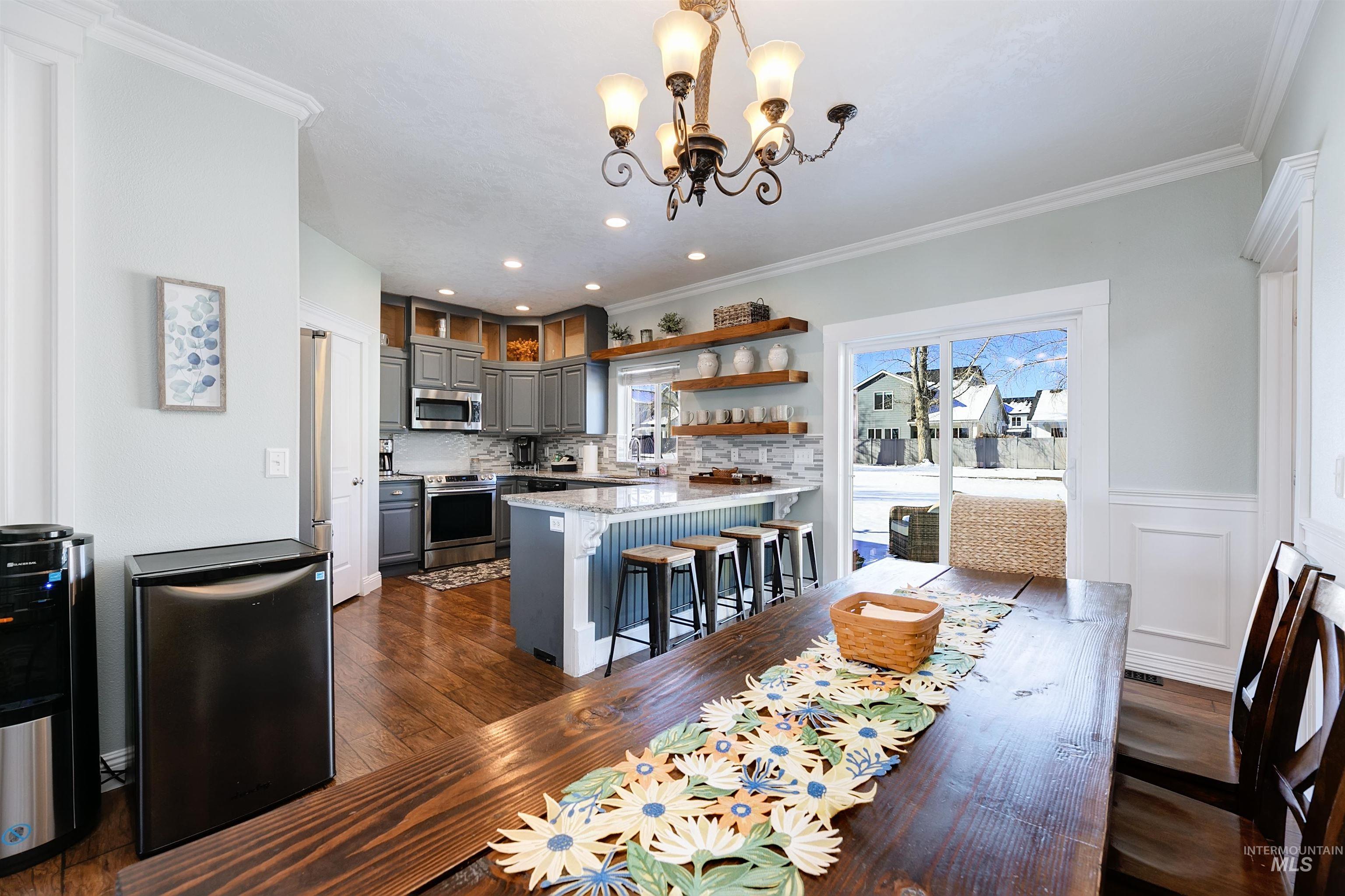 18165 Midland Property Photo 10