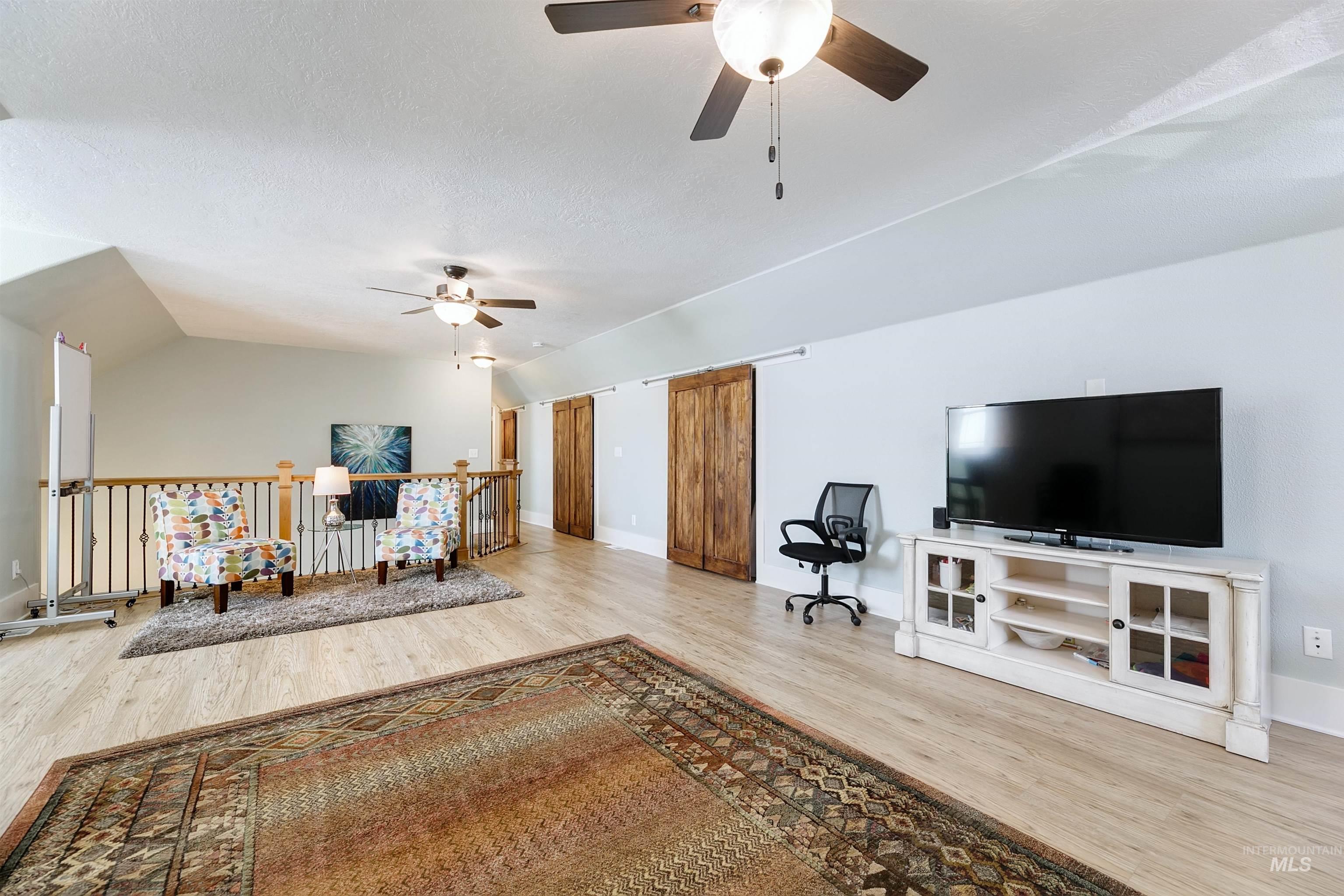 18165 Midland Property Photo 23