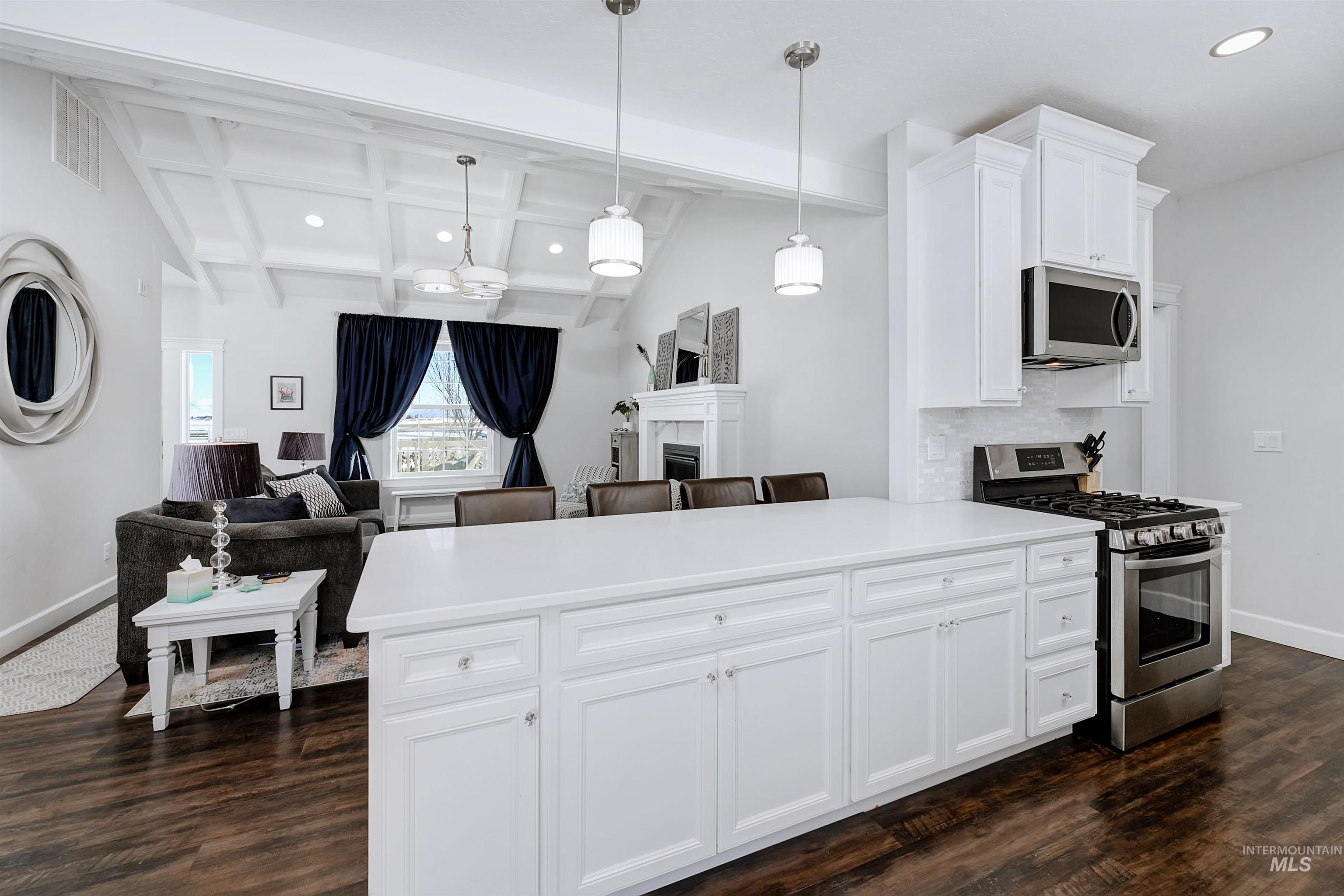 18165 Midland Property Photo 33