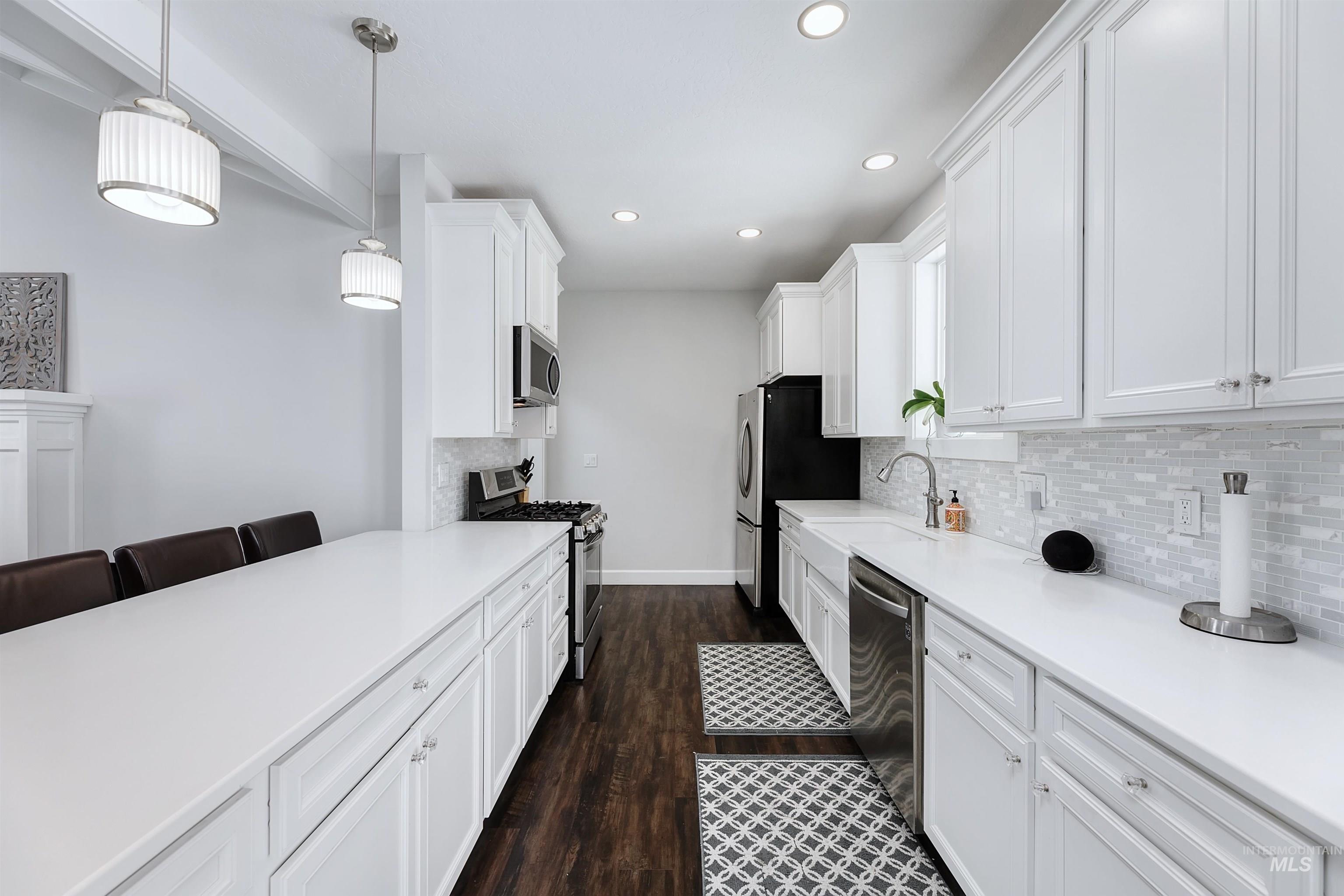 18165 Midland Property Photo 35