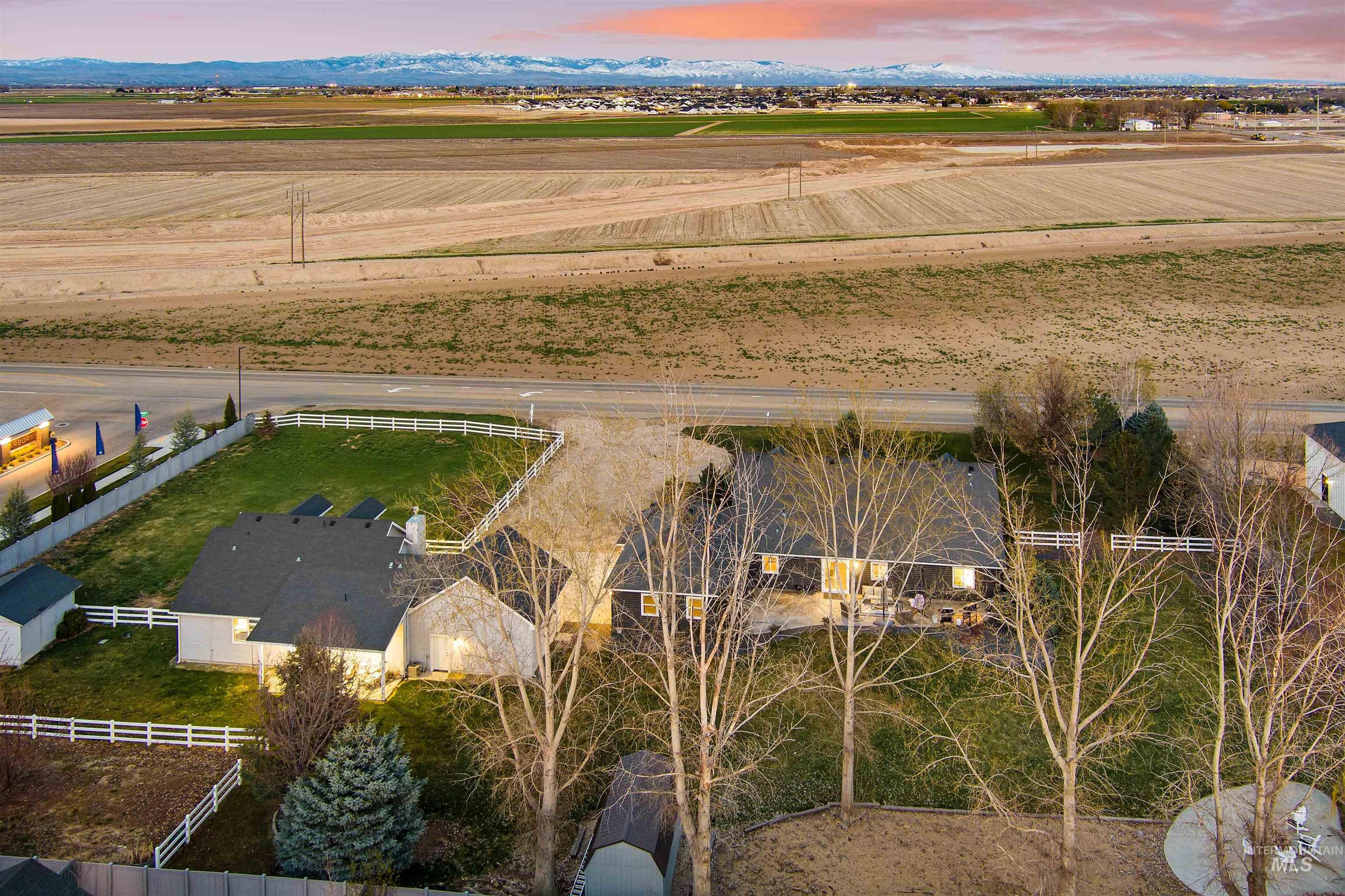 18165 Midland Property Photo 44