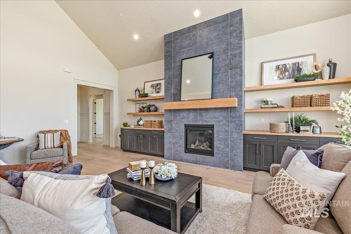 Tbd Iron Horse Dr. Property Photo 8