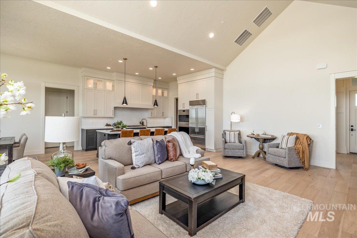 Tbd Iron Horse Dr. Property Photo 9
