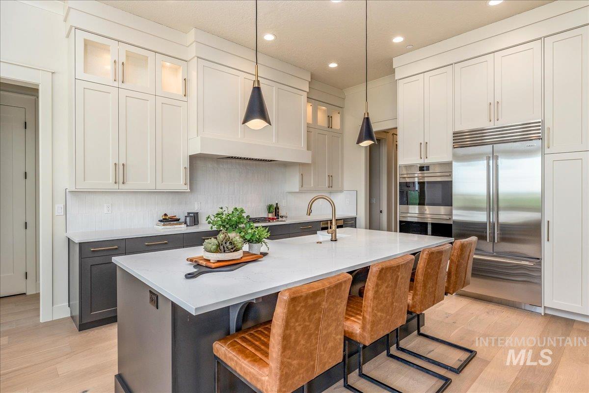 Tbd Iron Horse Dr. Property Photo 14