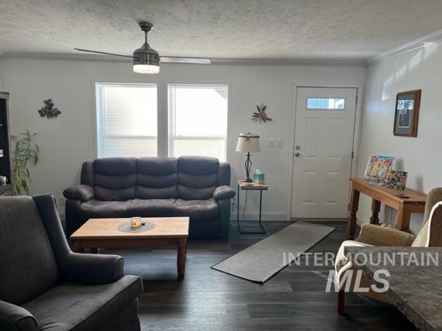 8700 W Antelope Lane Property Photo 2
