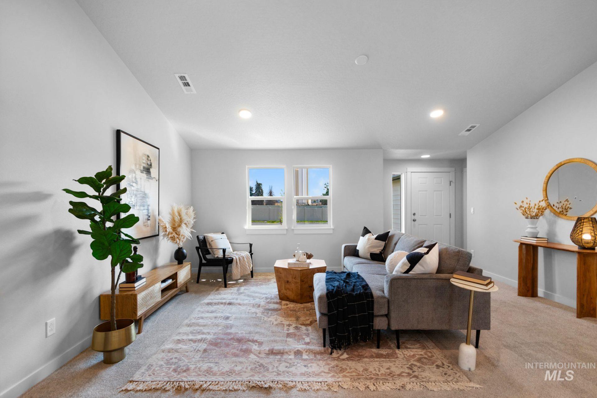 4892 E Sesame St. Property Photo 4