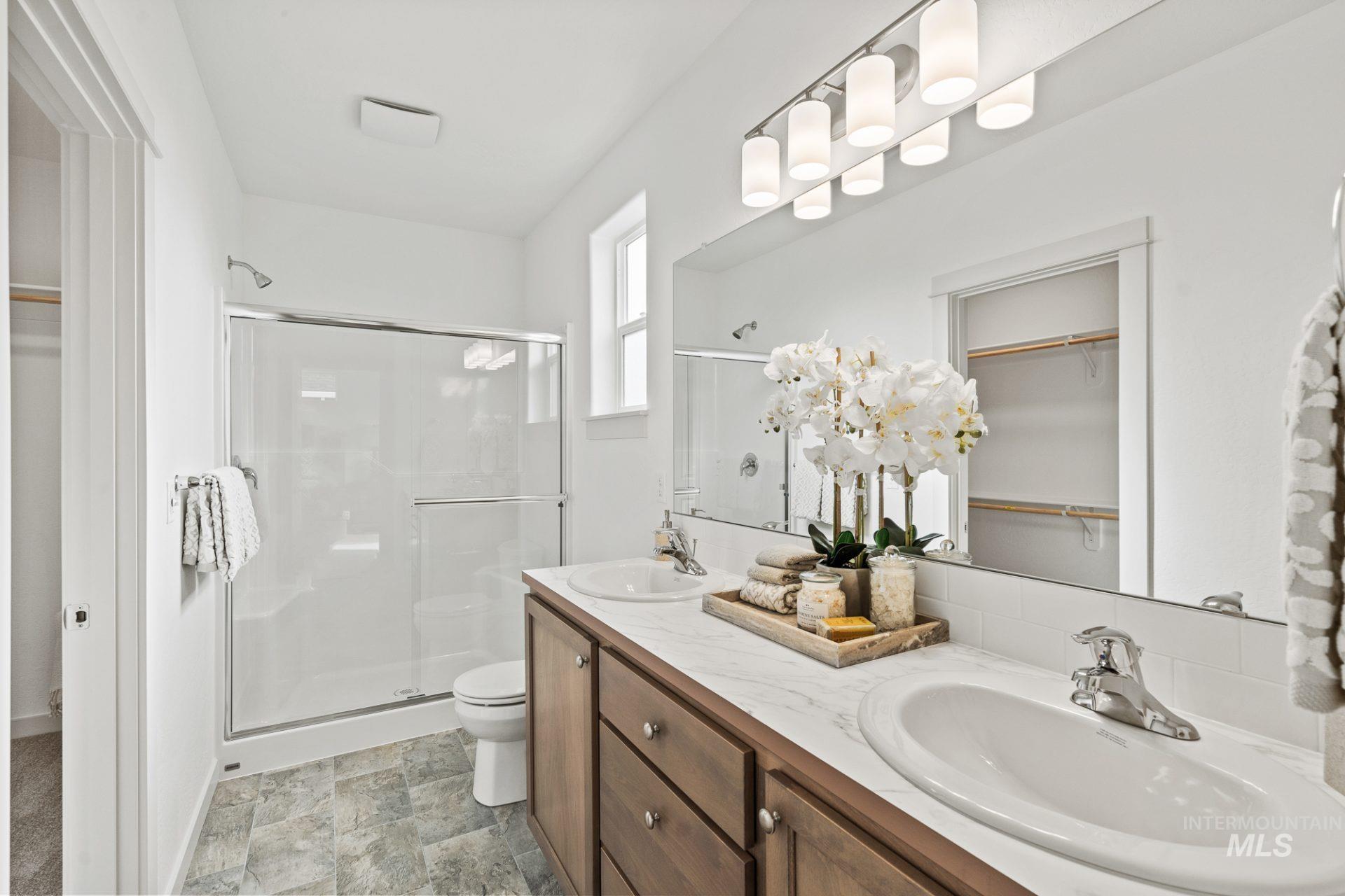 4839 E Sesame St. Property Photo 13