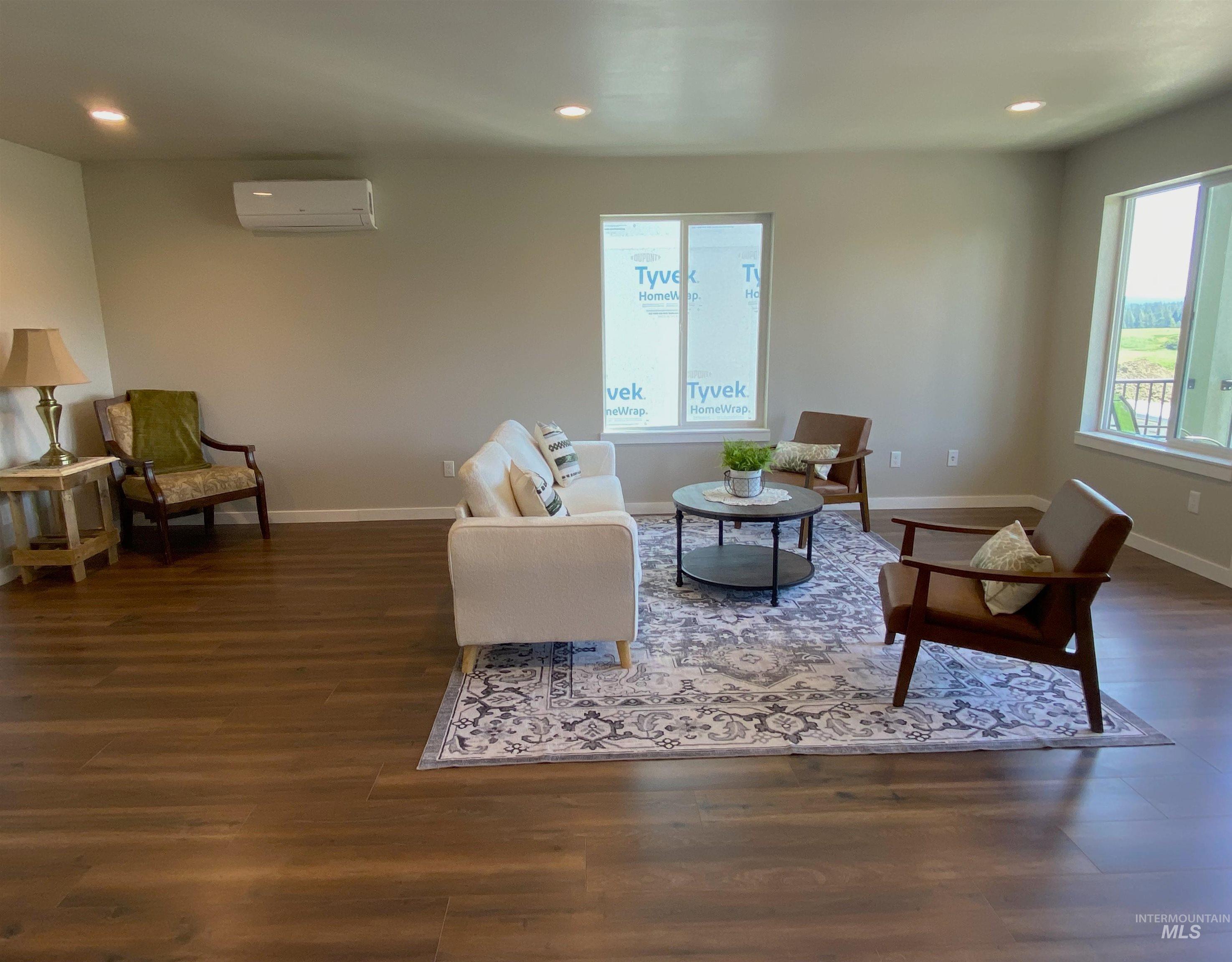 102 Highline Lane Property Photo 10