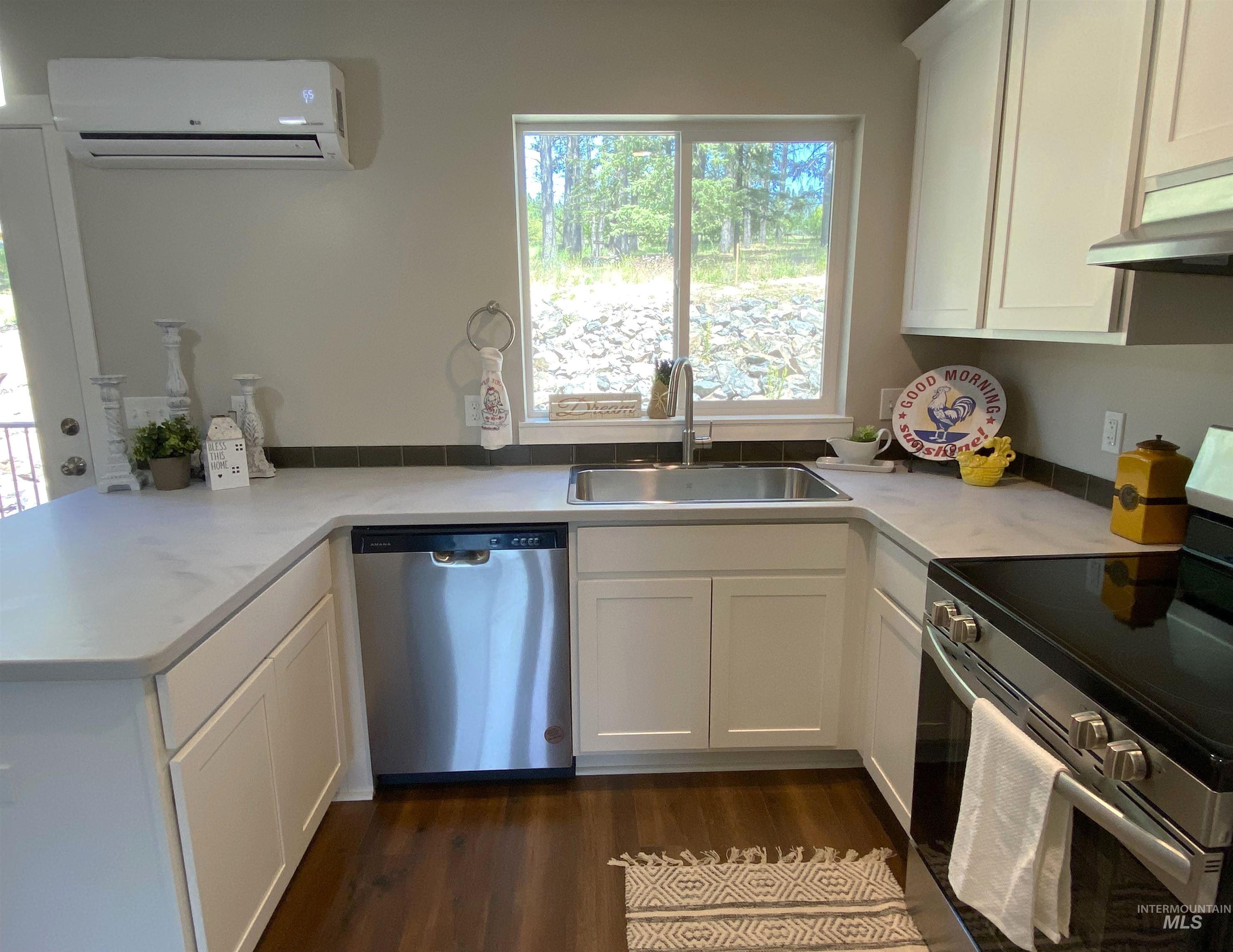 102 Highline Lane Property Photo 20