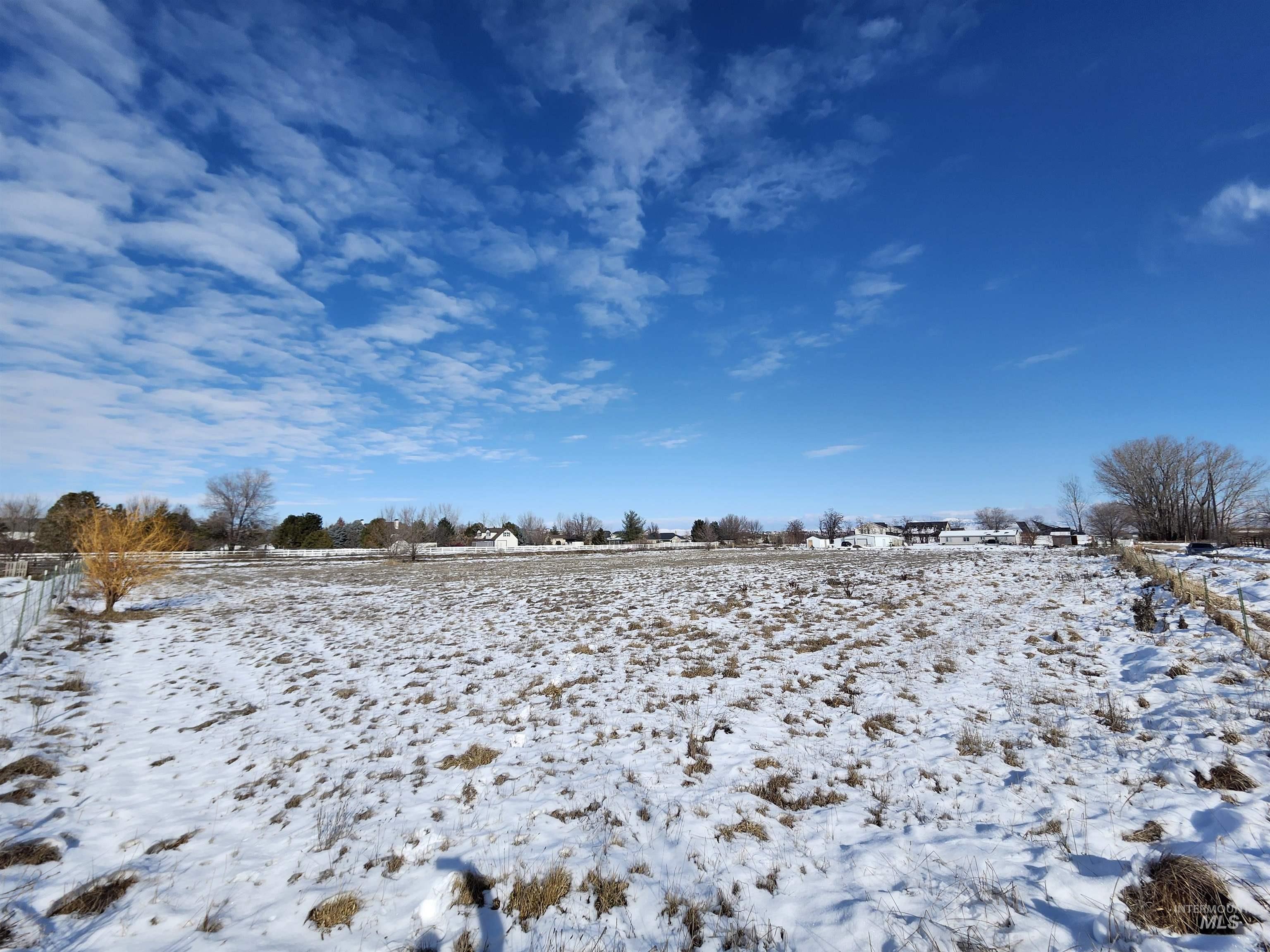 8574 Midstar Ln. Property Photo 9