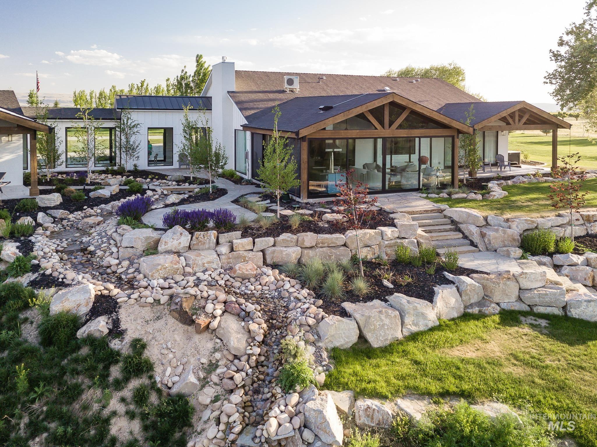 2475 River Ranch Property Photo 6