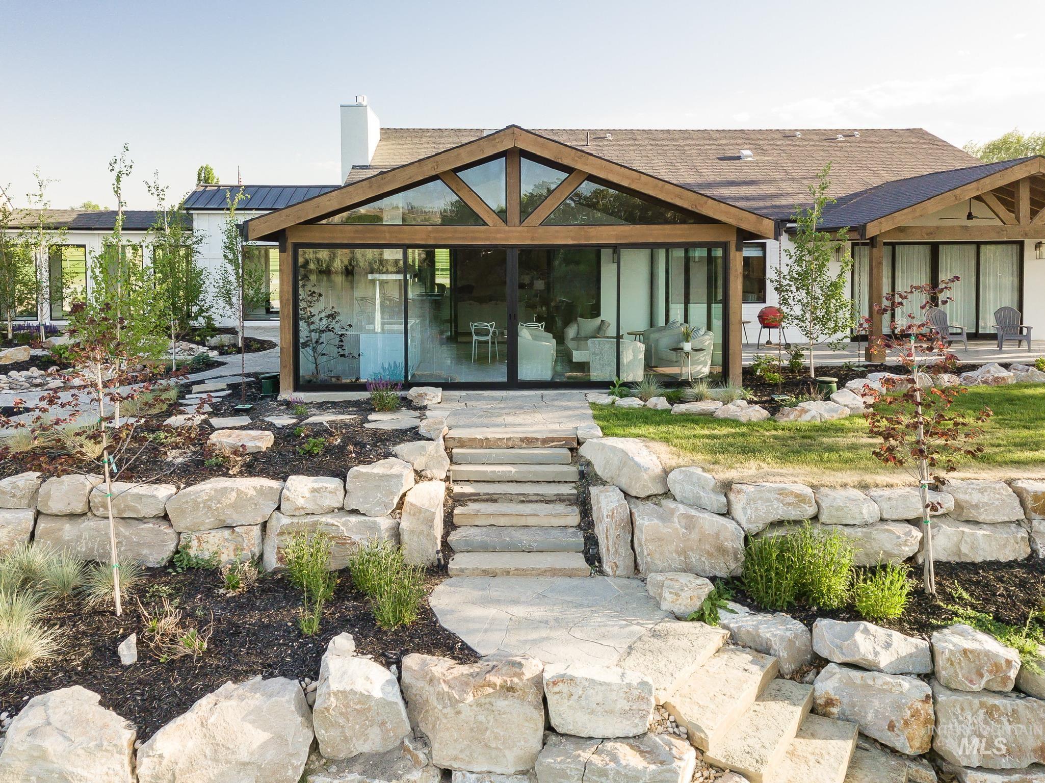 2475 River Ranch Property Photo 8
