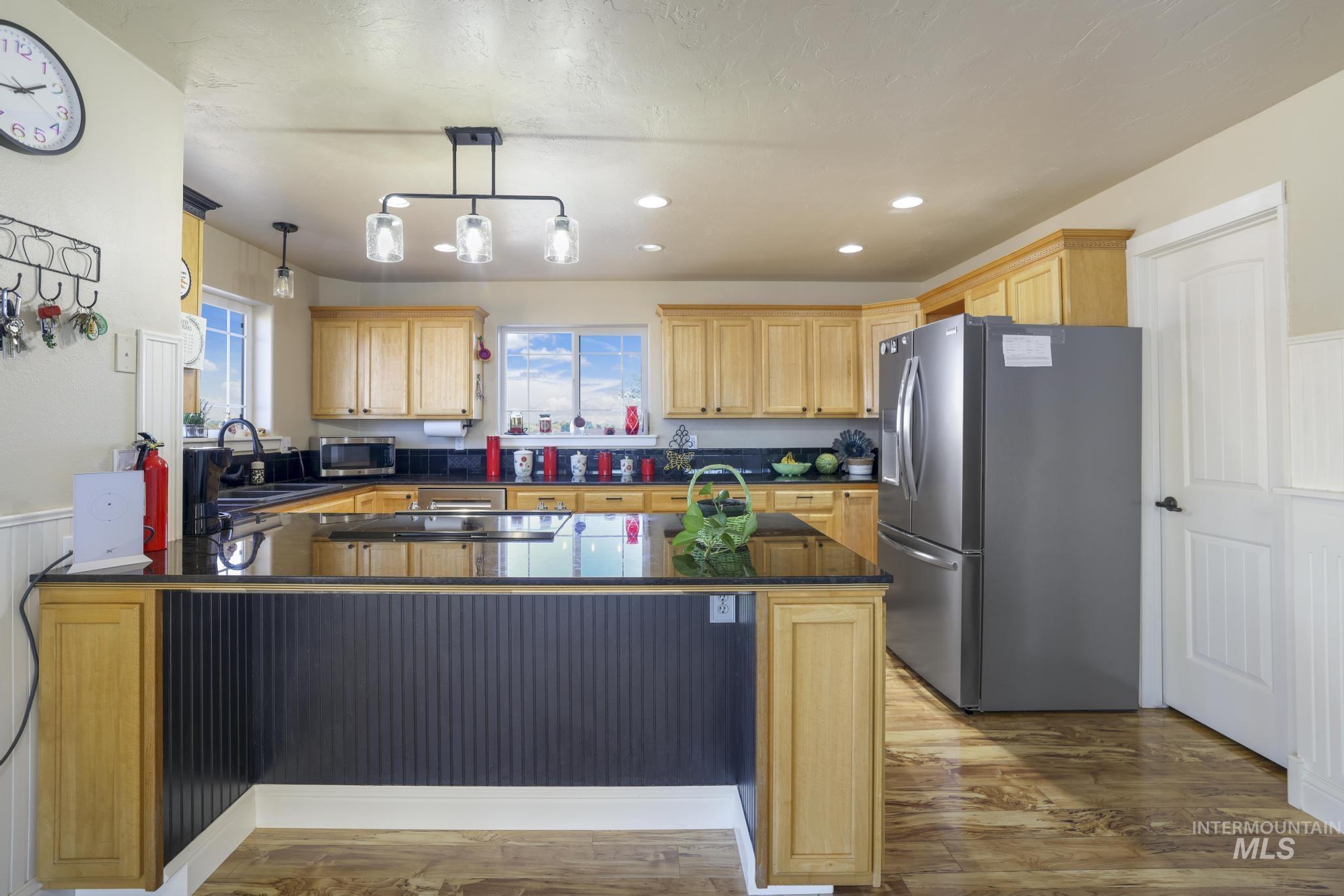 560 Riverview Dr. Property Photo 15