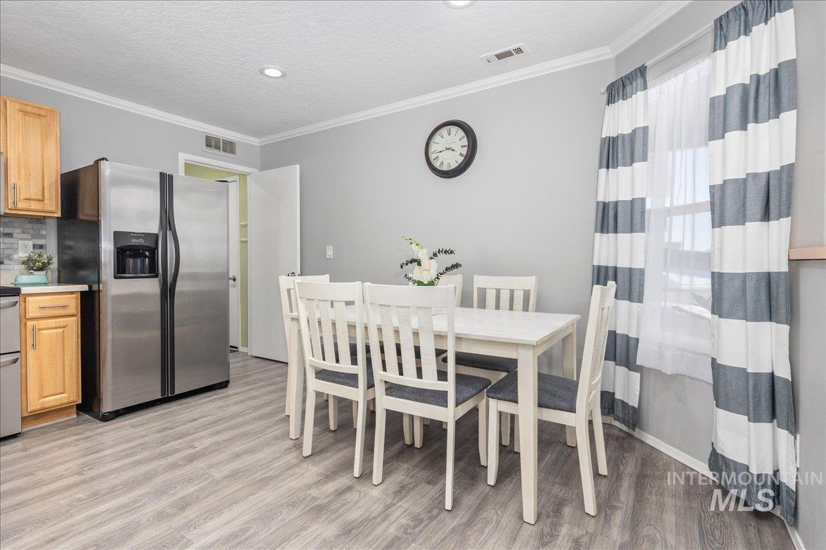 1002 S Sarah Ave Property Photo 12