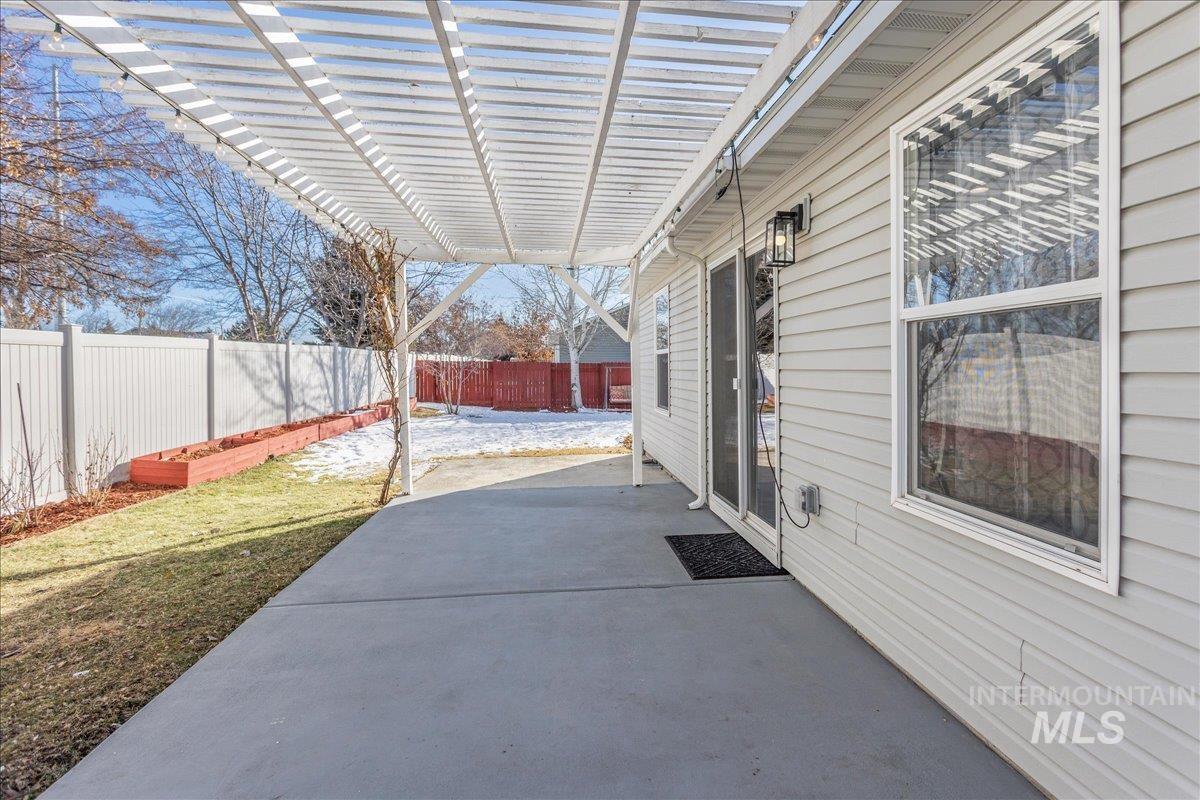 1002 S Sarah Ave Property Photo 35