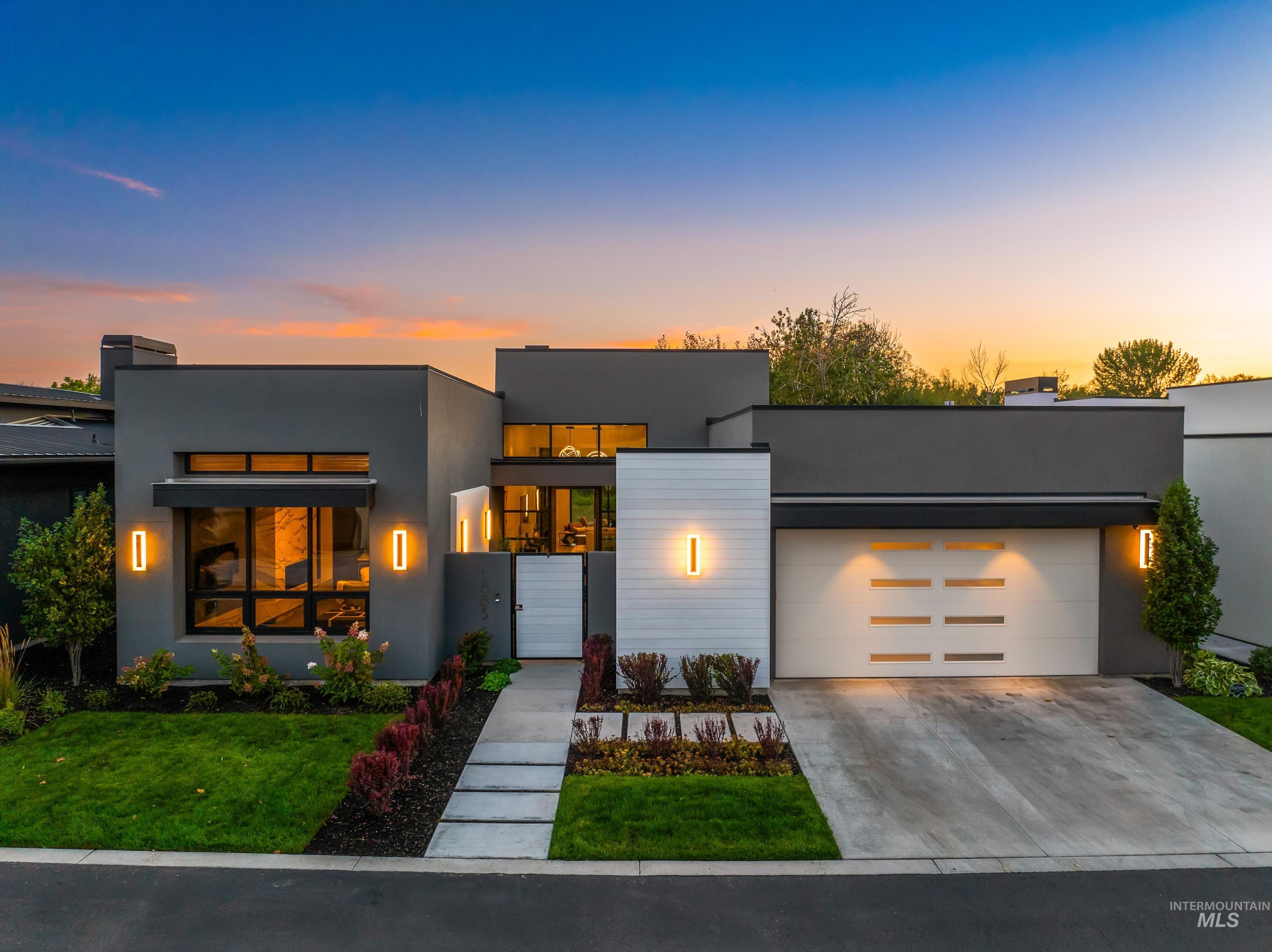 Renovare Real Estate Listings Main Image