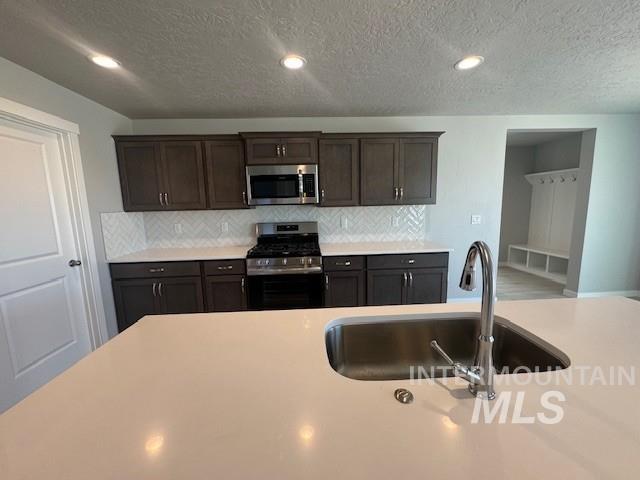 10223 Bellevue Ridge St Property Photo 4